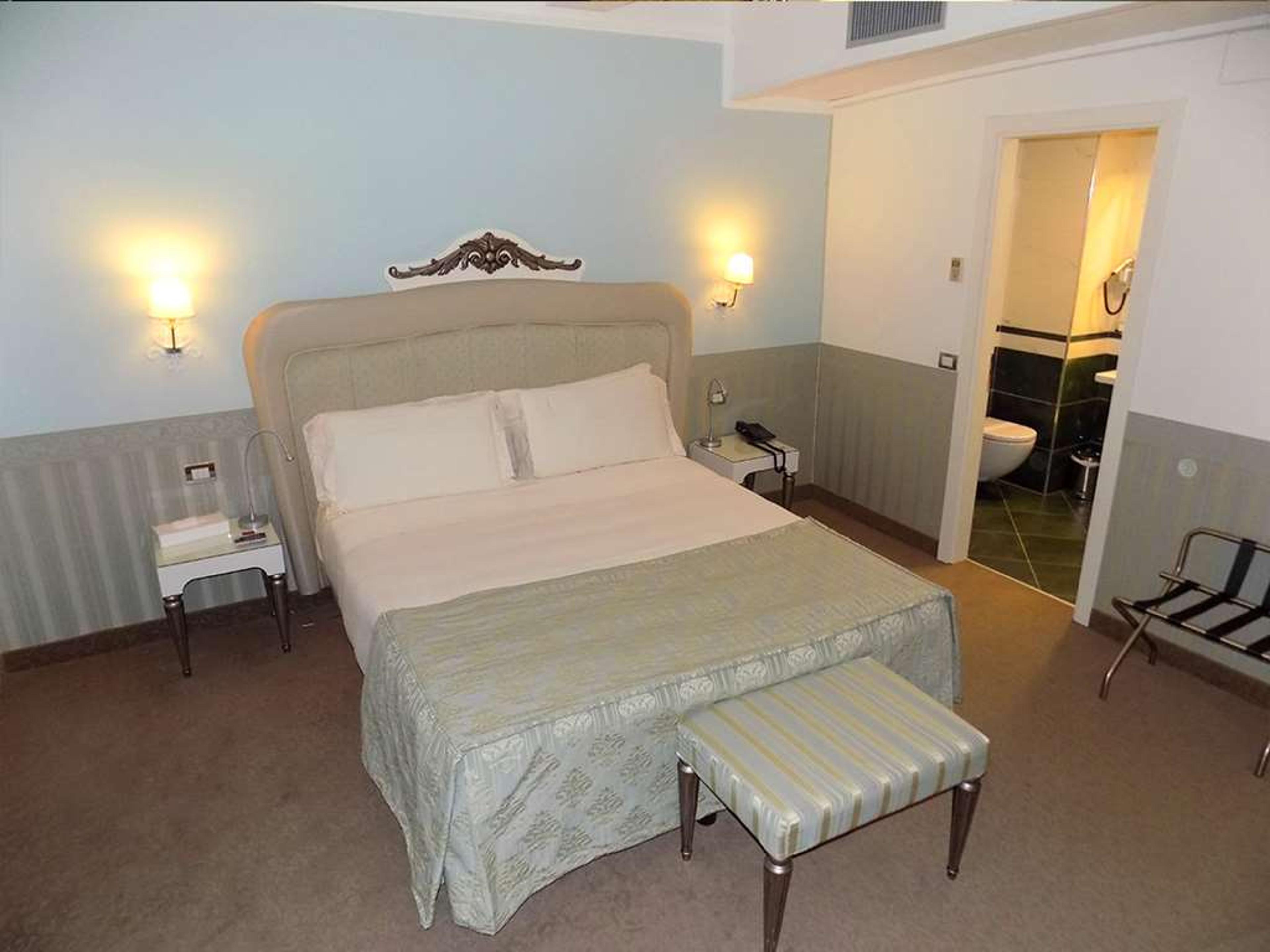 JR HOTELS ORIENTE BARI