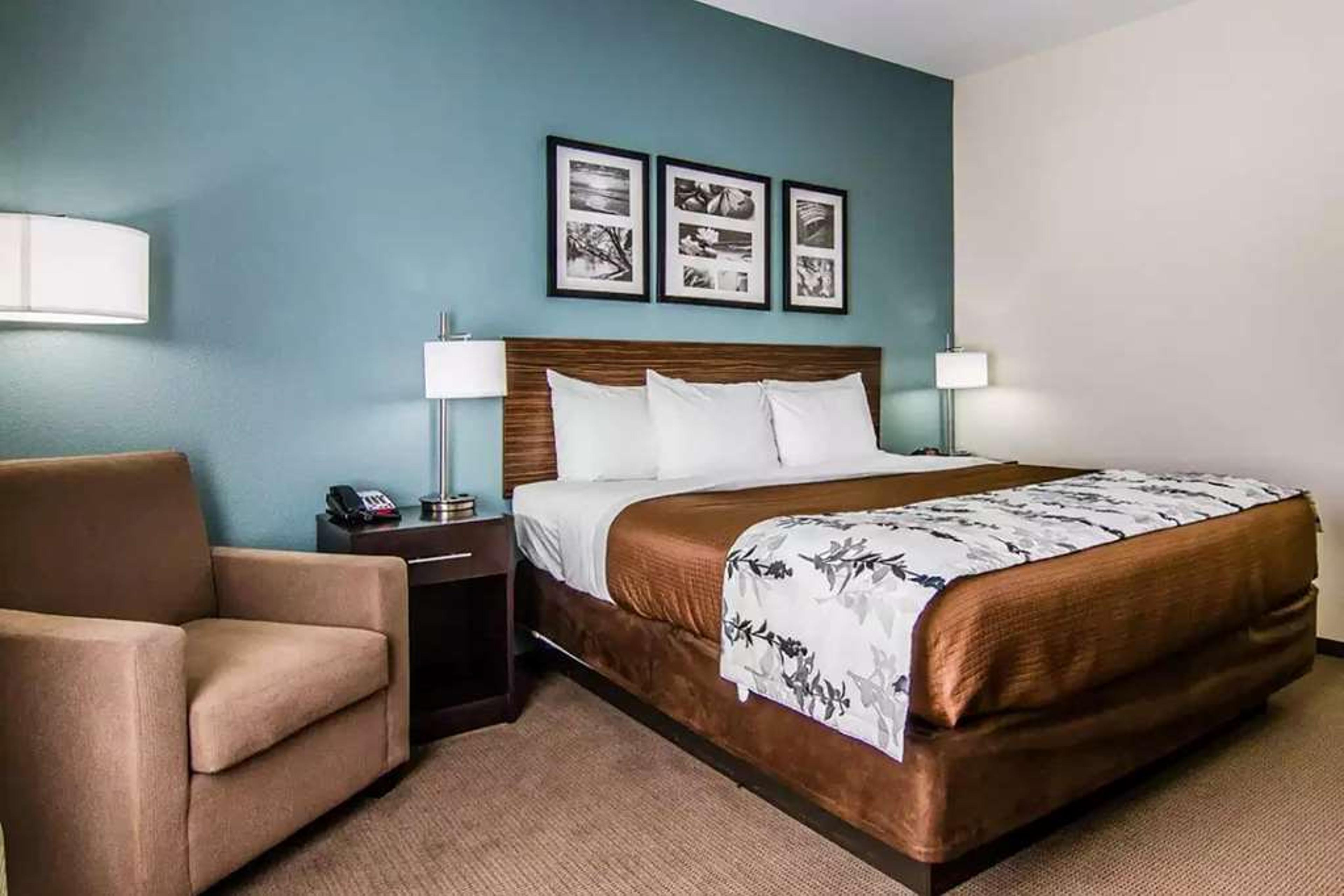 WINGATE BY WYNDHAM LONGVIEW NORTH