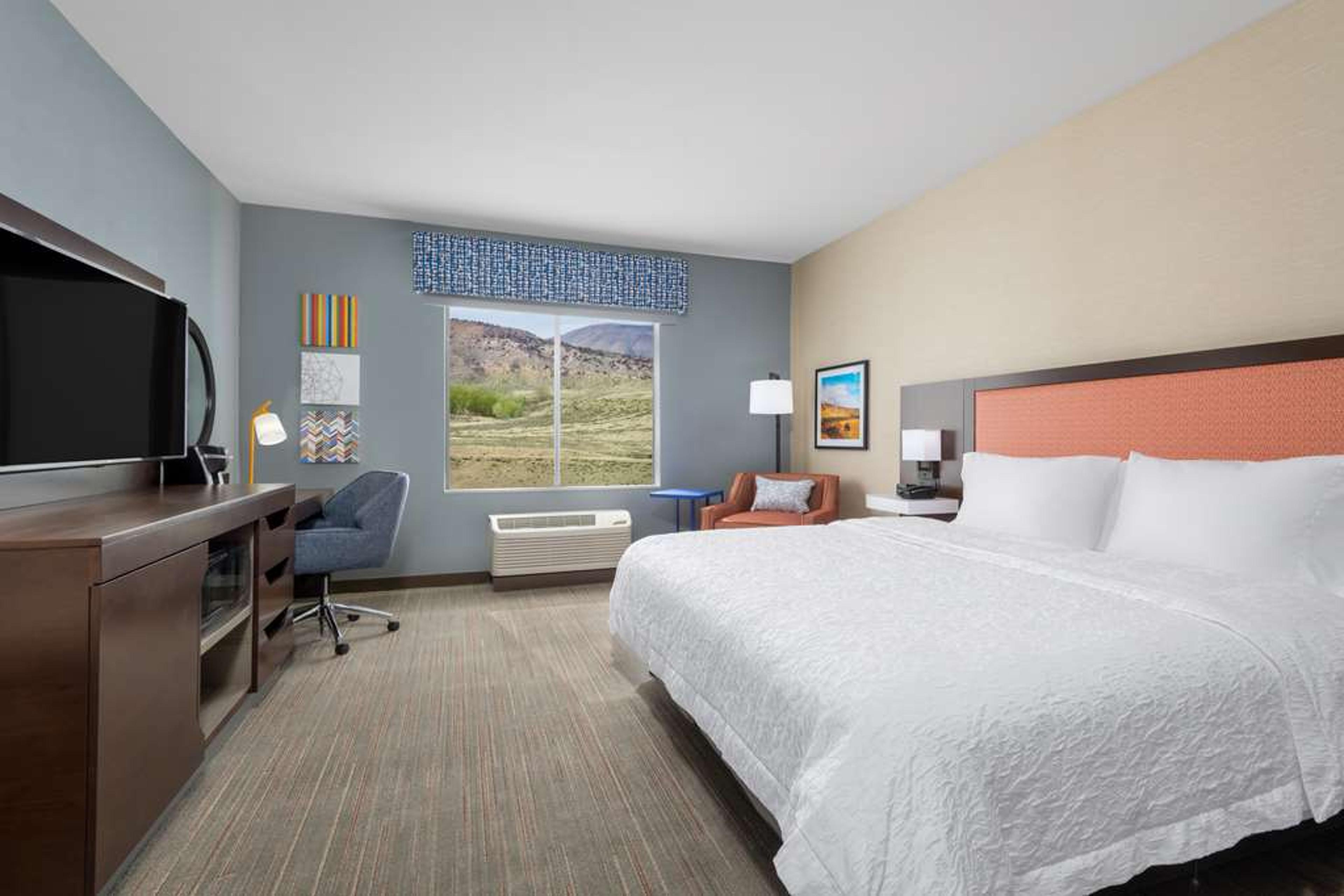 HAMPTON INN AND SUITES CODY