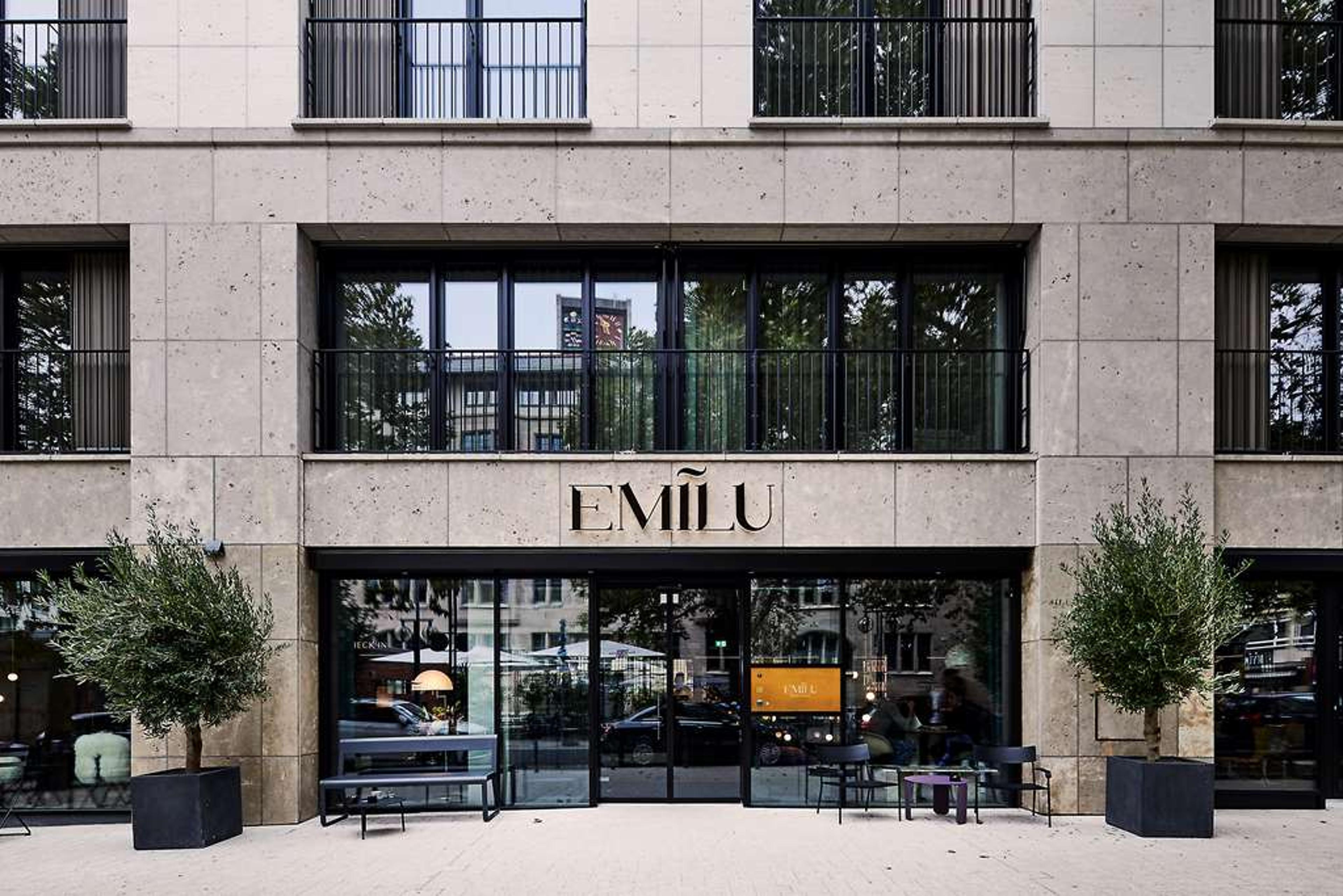 EMILU DESIGN HOTEL