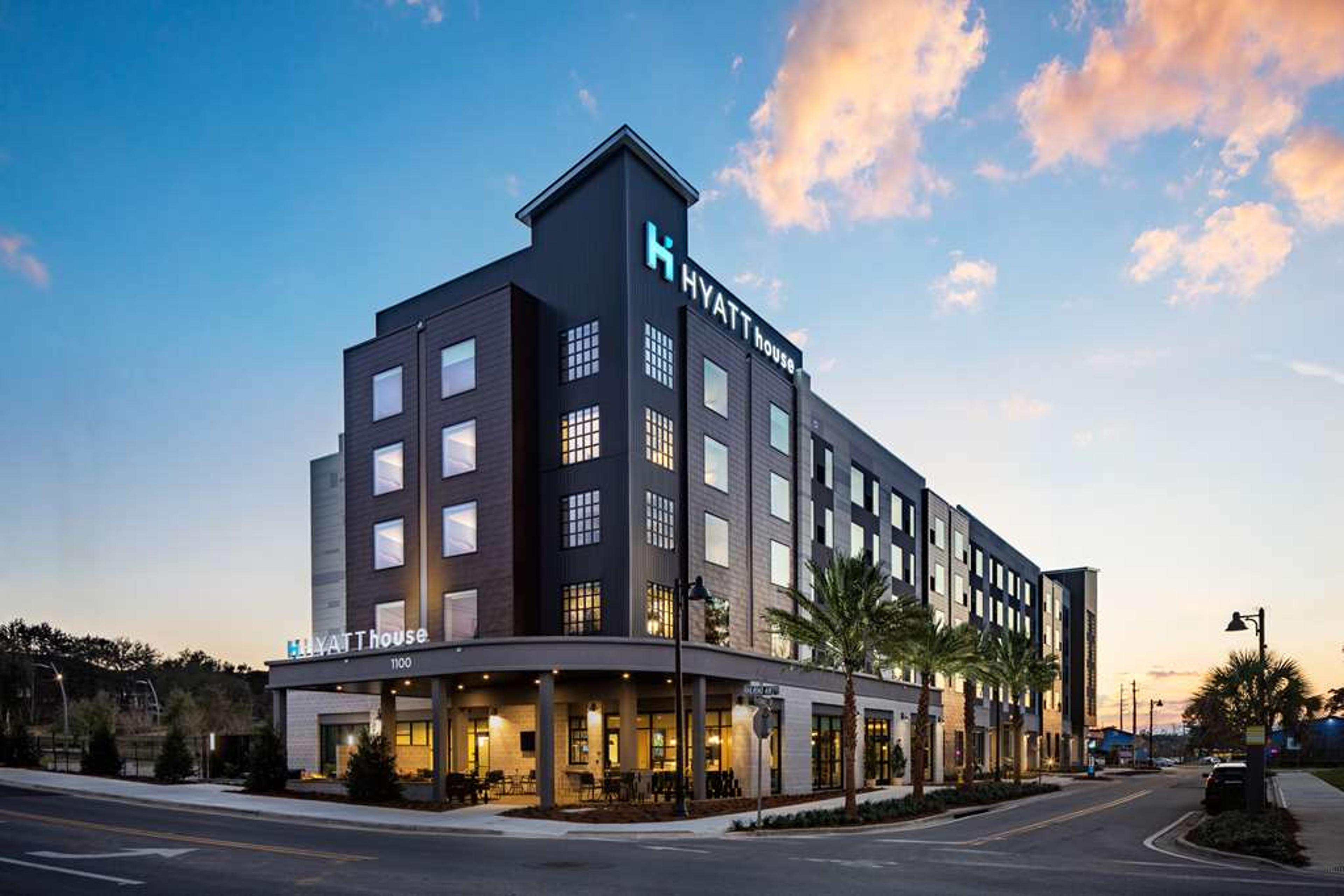 HYATT HOUSE TALLAHASSEE CAPITOL UNI