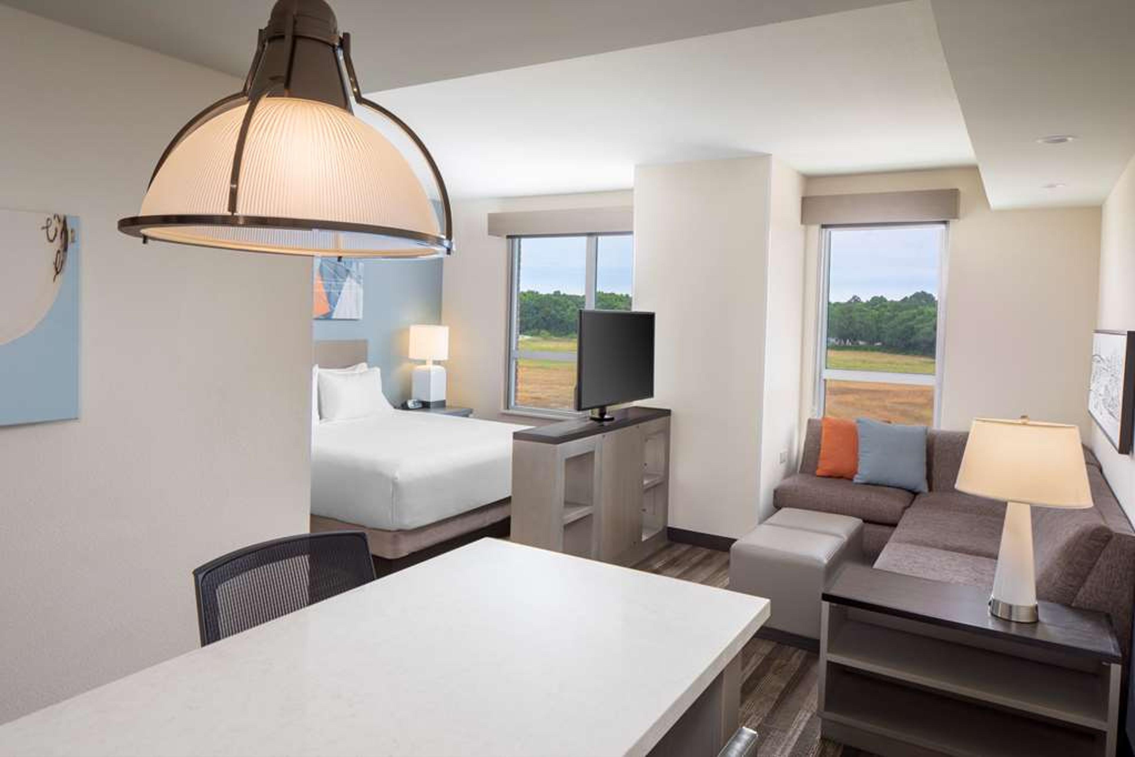 HYATT HOUSE TALLAHASSEE CAPITOL UNI