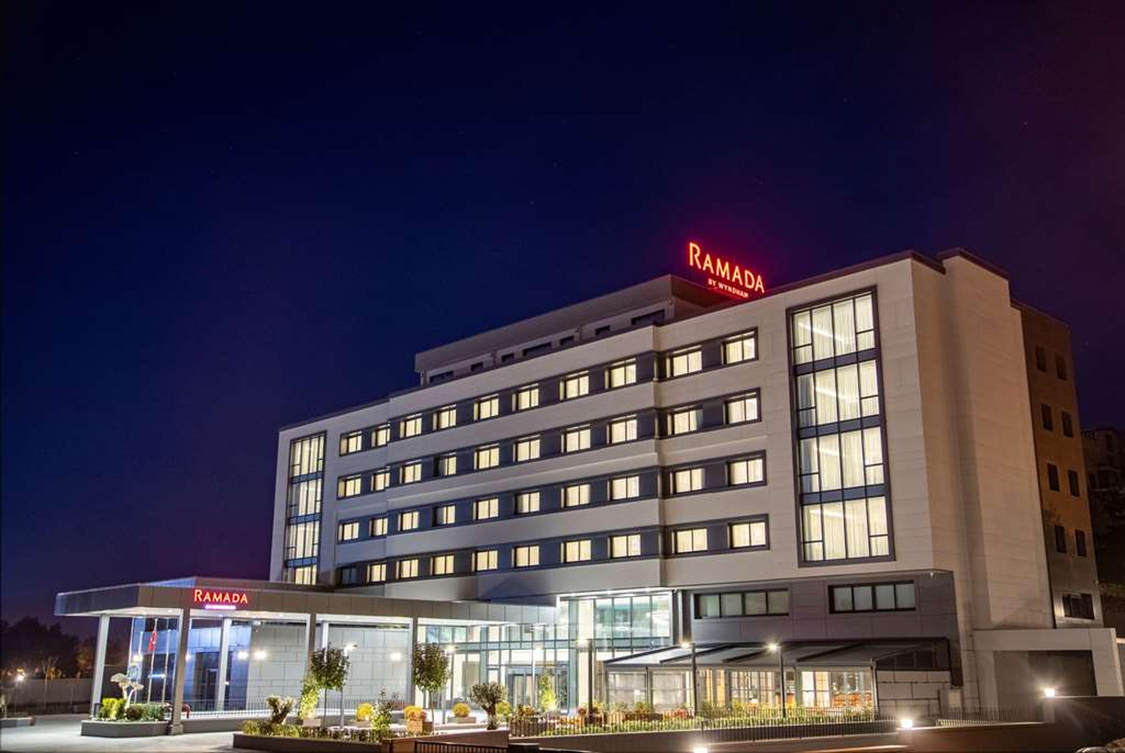 RAMADA BY WYNDHAM IZMIR ALIAGA
