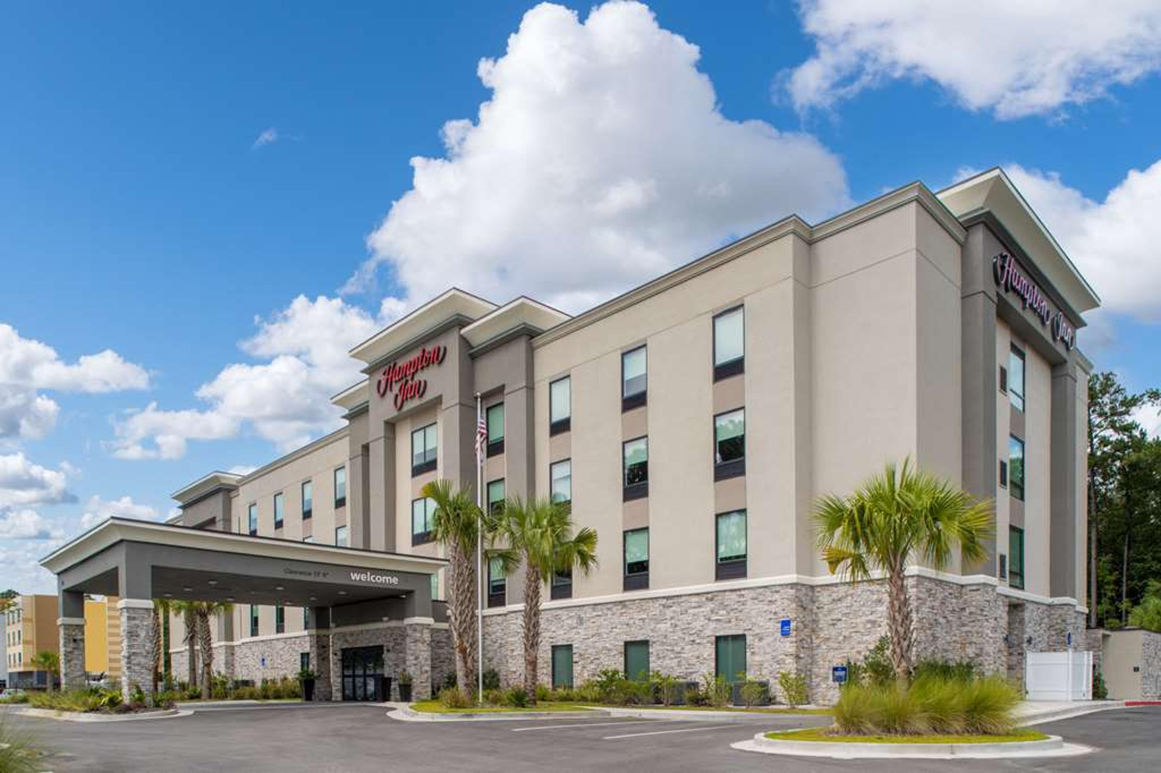 HAMPTON INN HARDEEVILLE