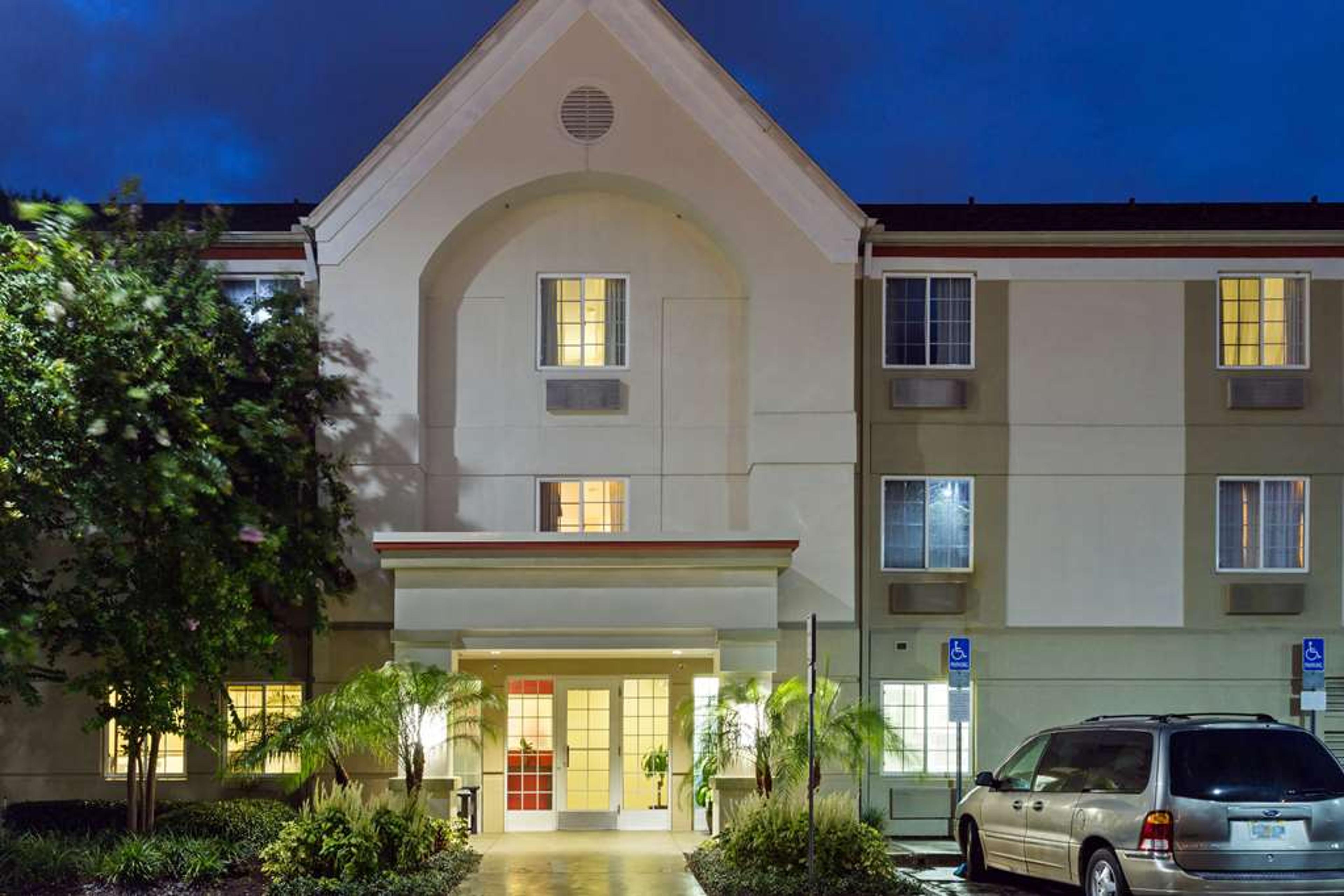 Hotel Photo 1