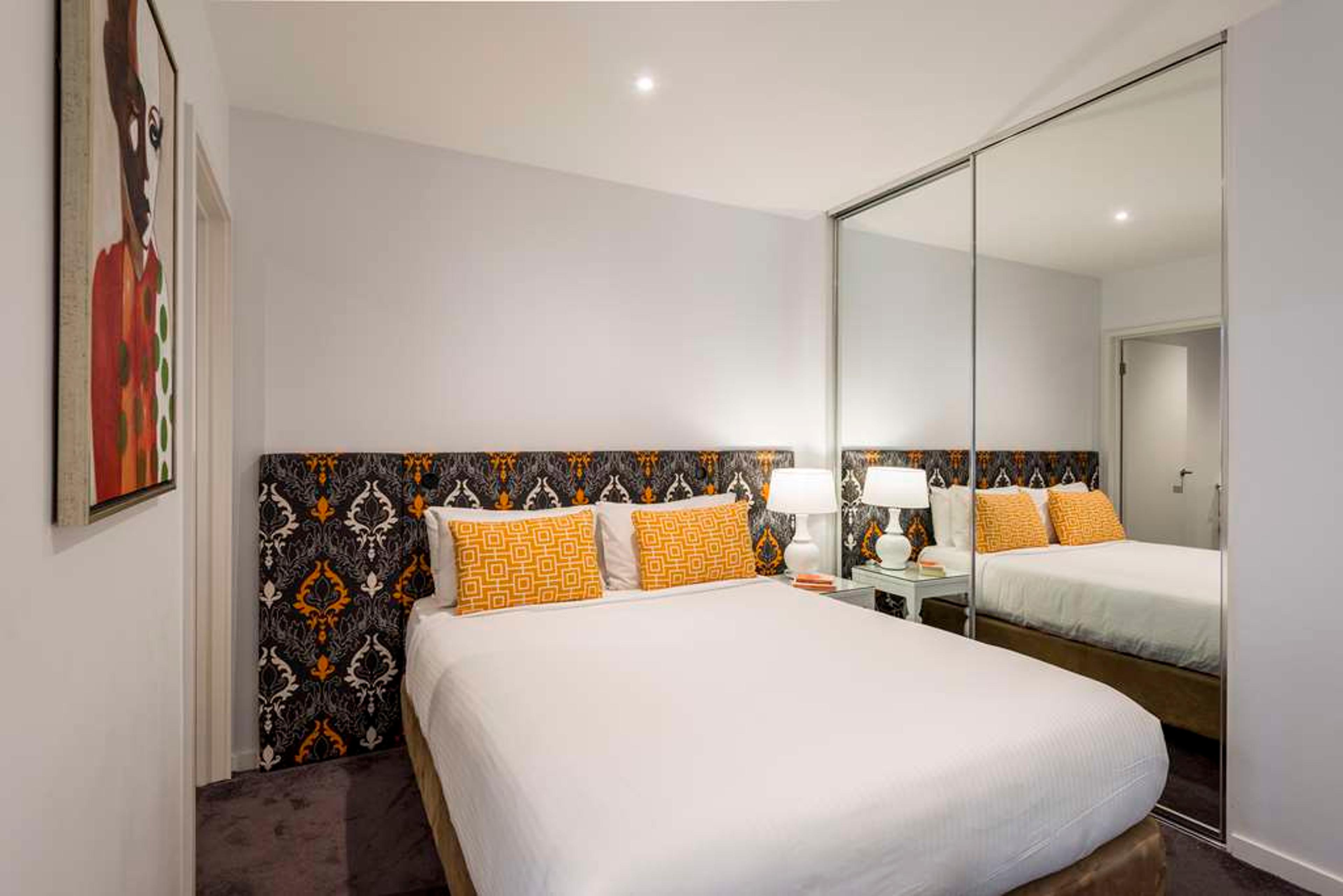 OAKS SOUTH YARRA SUITES
