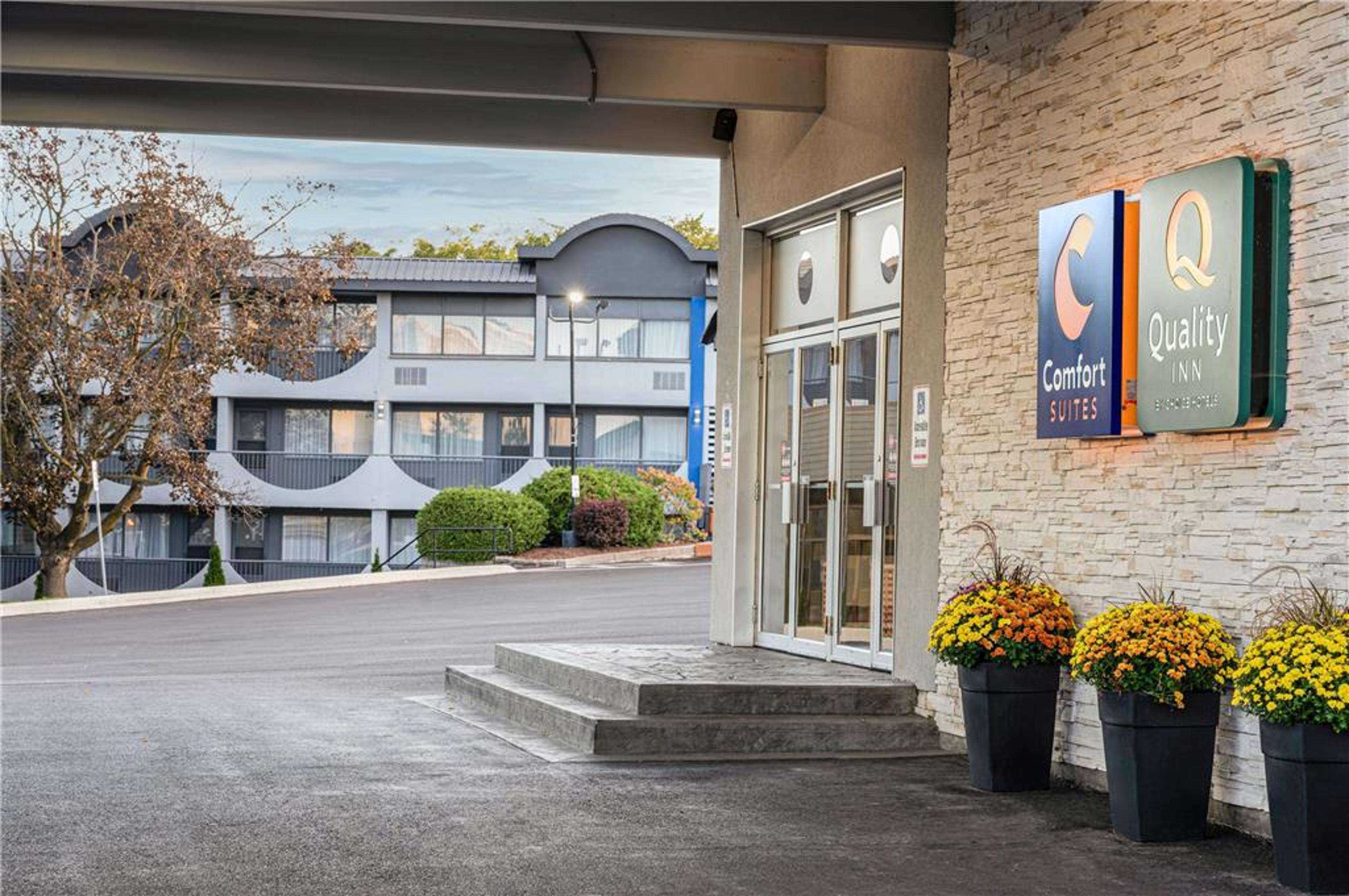 QUALITY INN AND CONFERENCE CEN