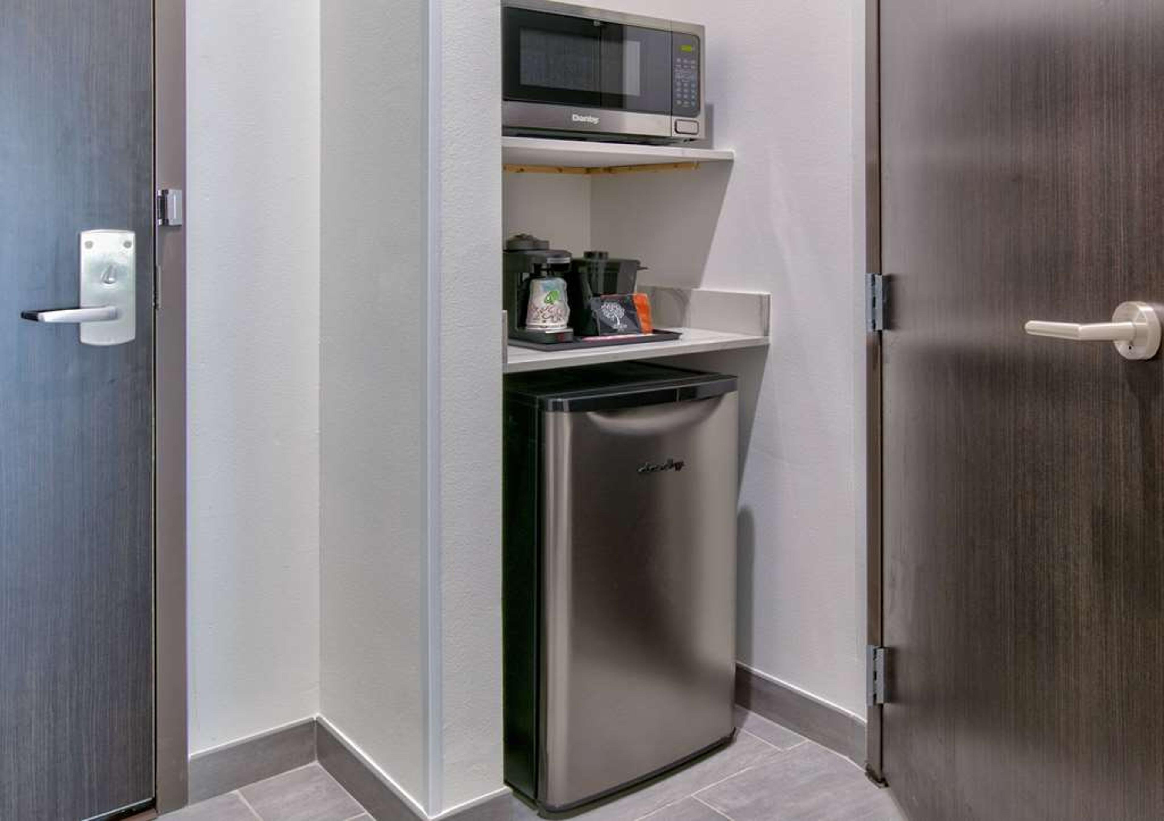 LA QUINTA INN & SUITES BY WYNDHAM T
