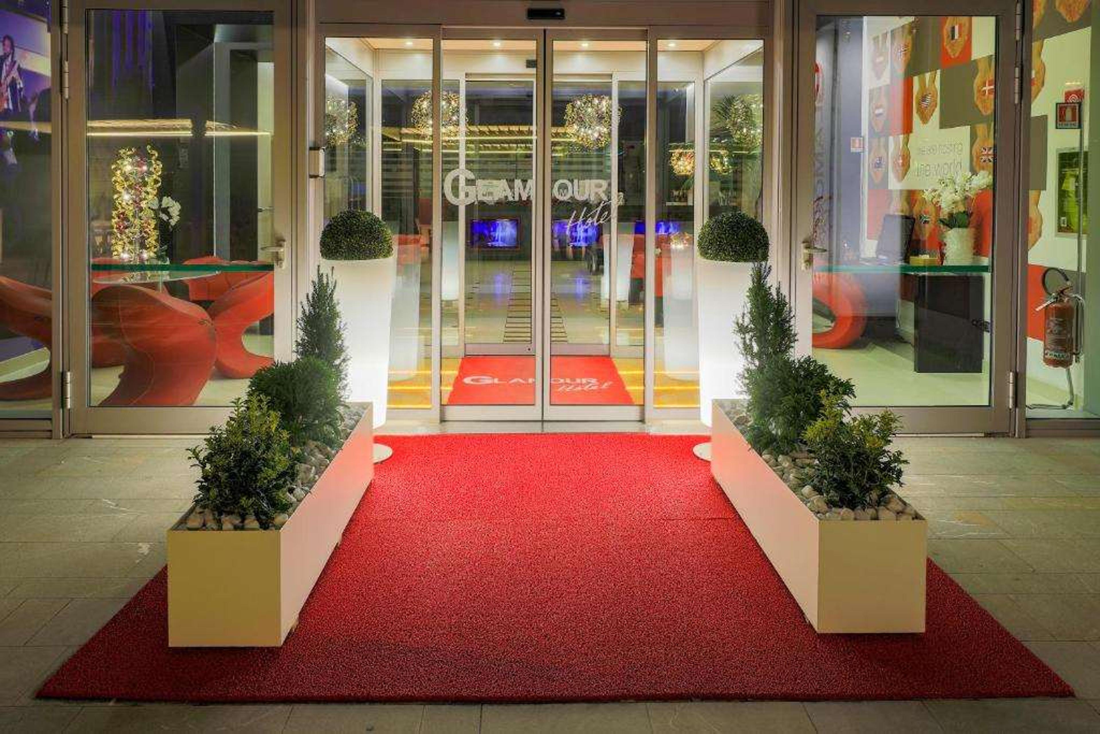 HOTEL GLAMOUR