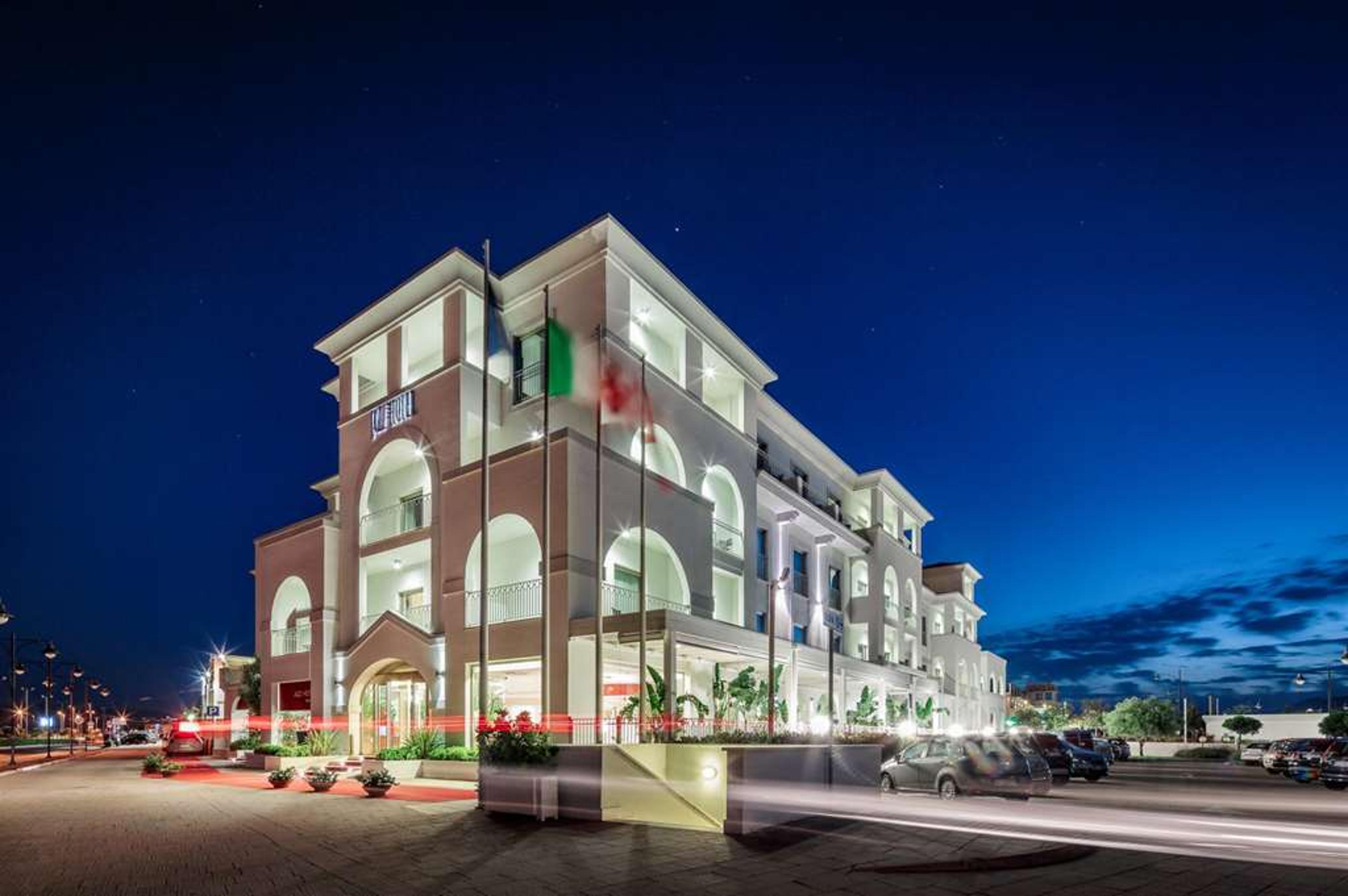 JAZZ HOTEL