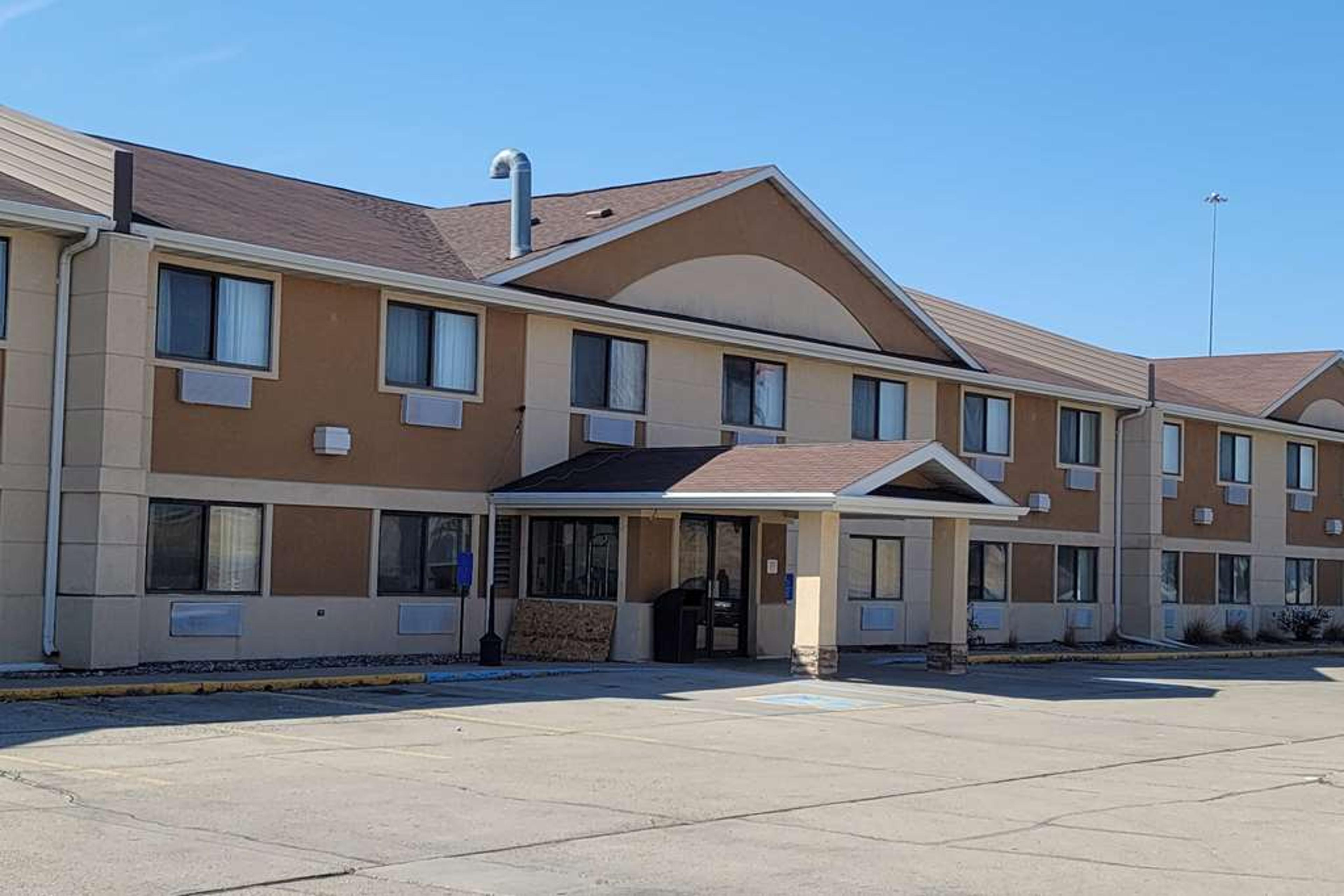 TL FARGO WEST ACRES