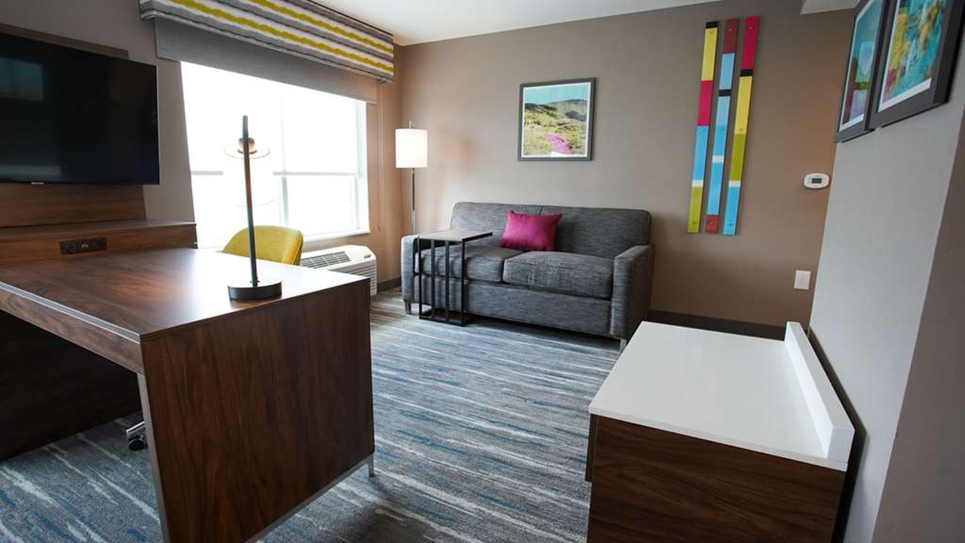 HAMPTON INN ST. CLAIRSVILLE