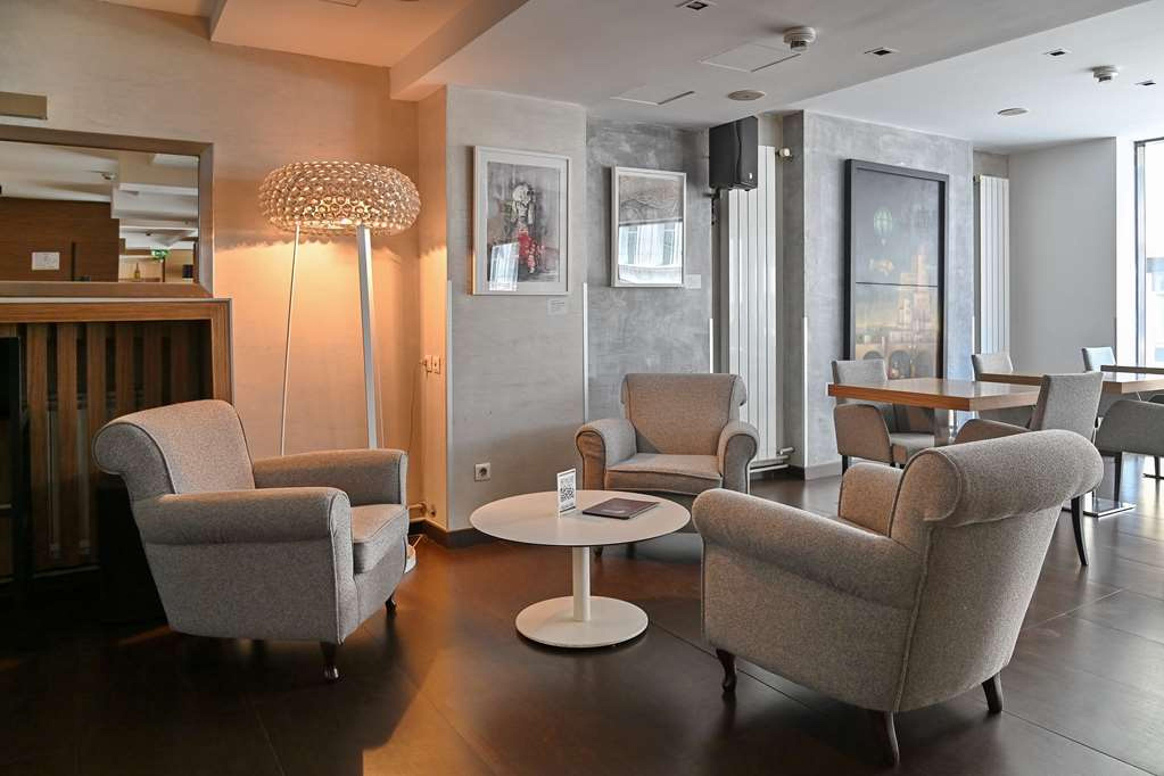 Hotel Photo 5