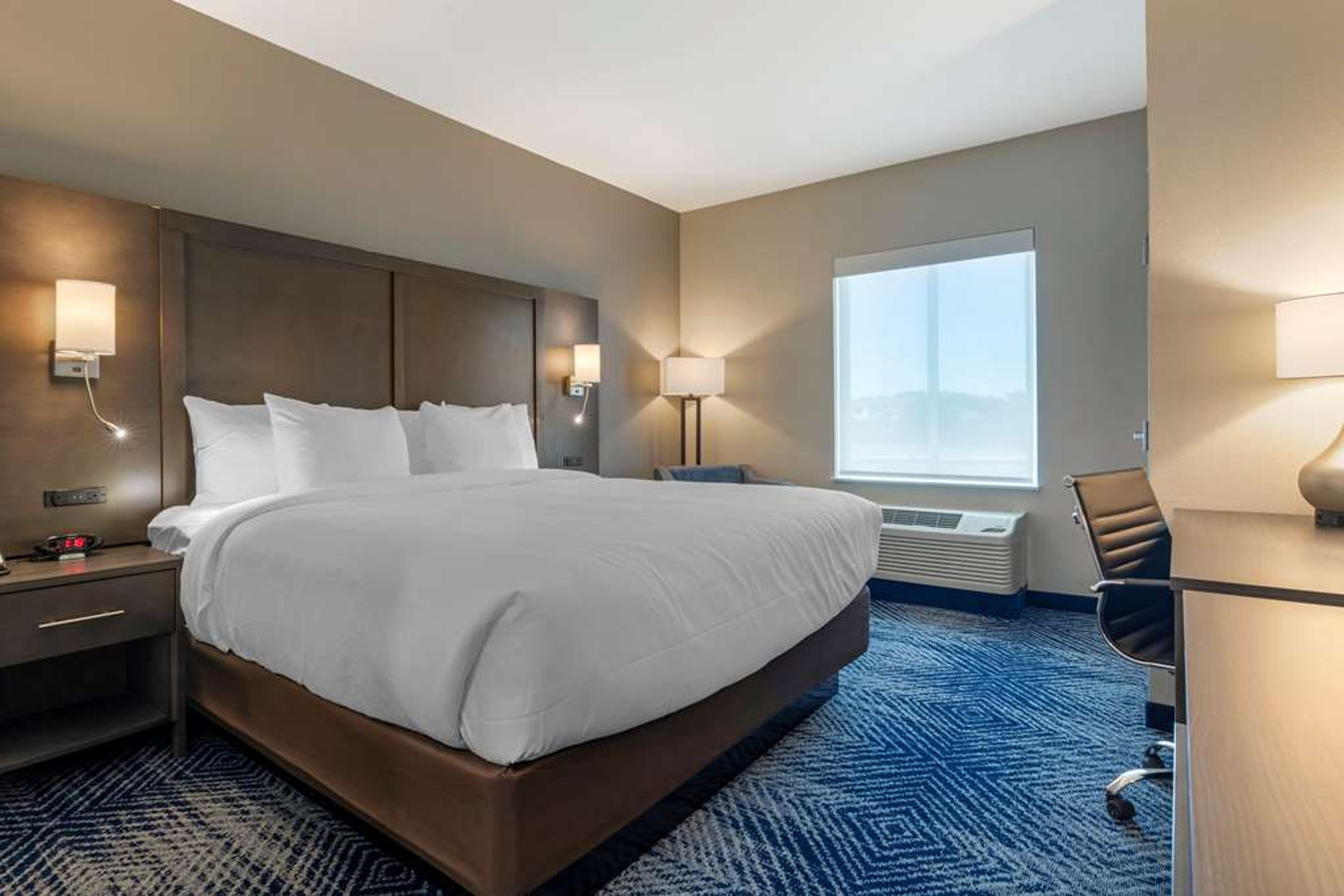 COMFORT INN AND SUITES BALCH SPRING