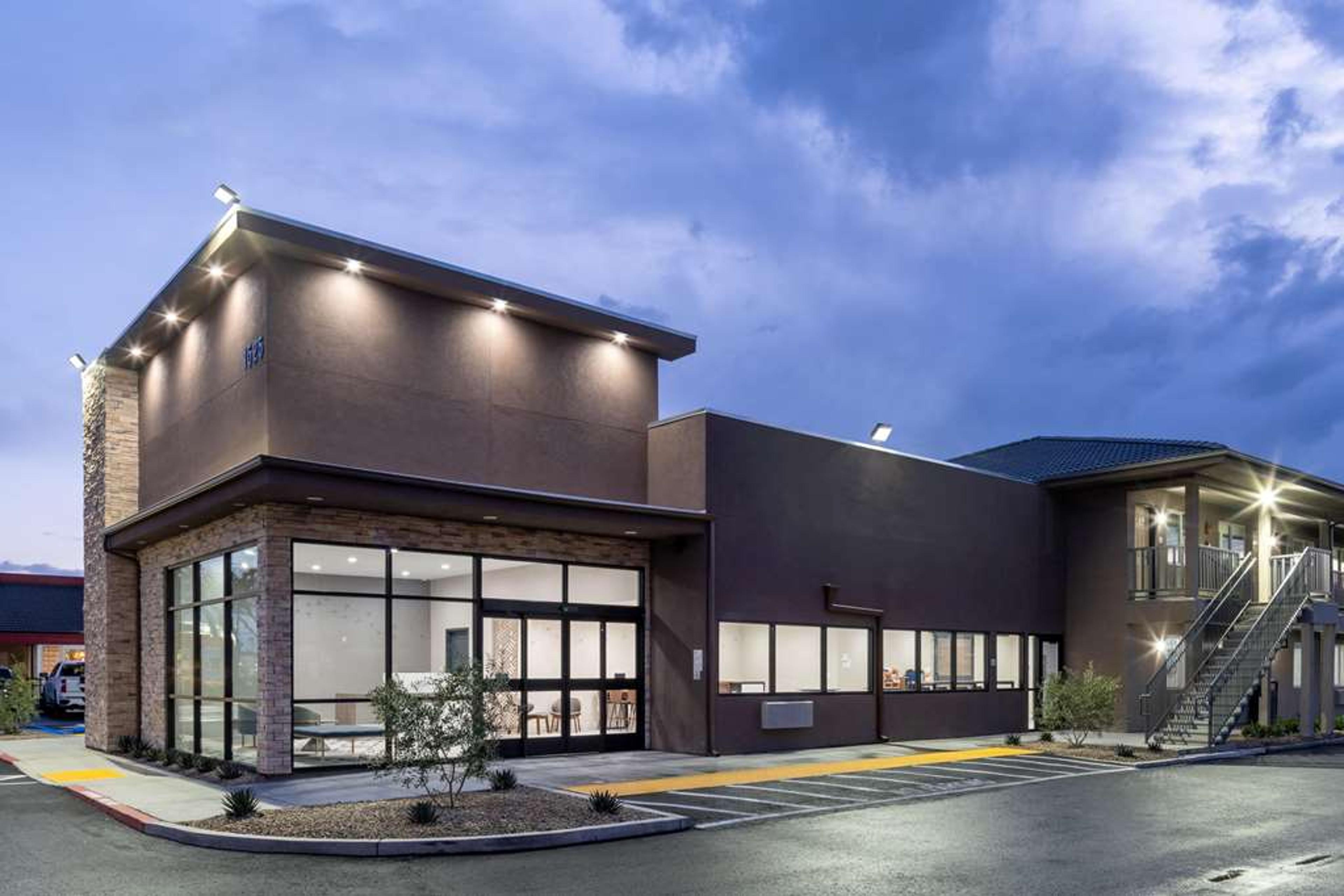 RAMADA BY WYNDHAM MODESTO YOSEMITE