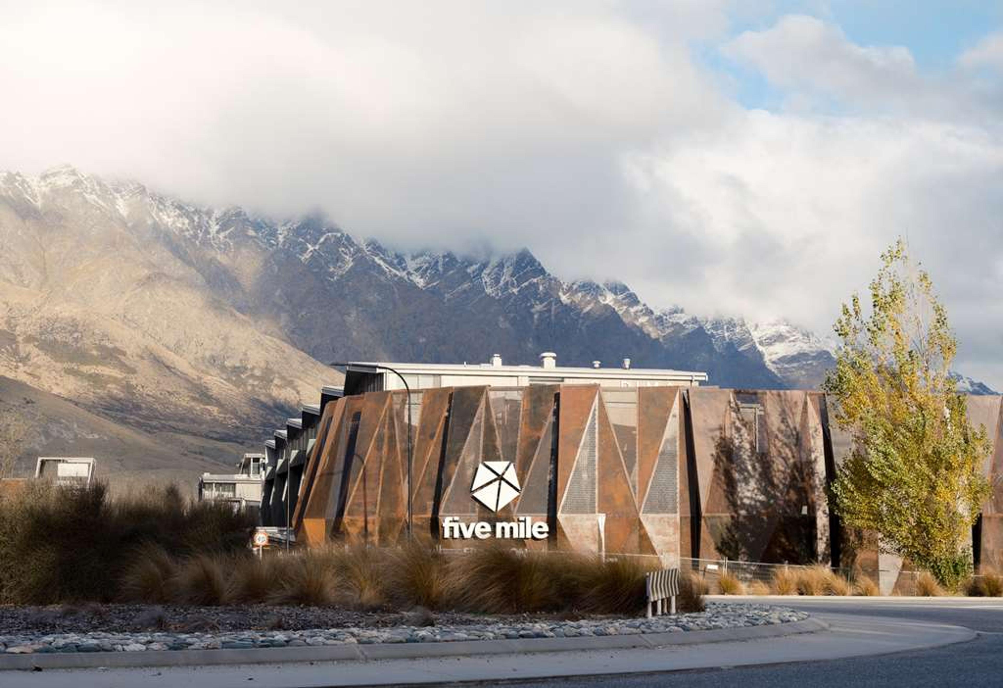 SUDIMA QUEENSTOWN FIVE MILE