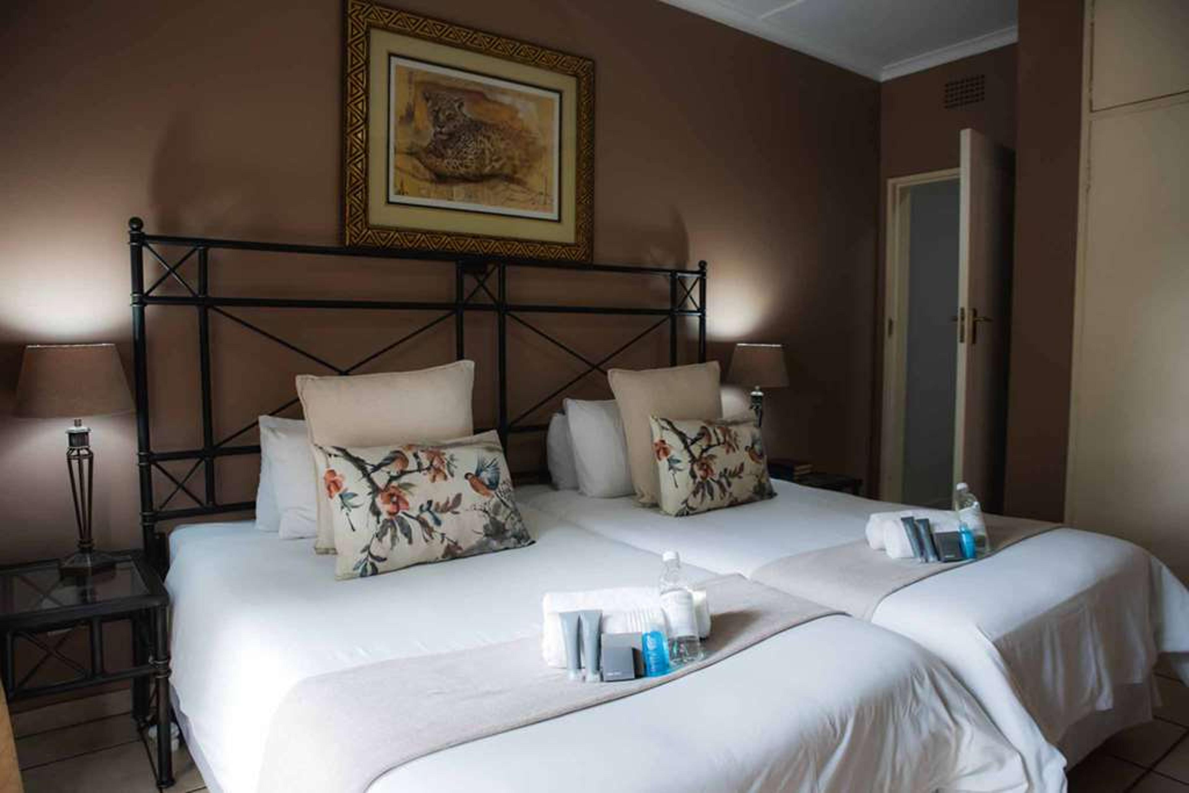 GREENFIELDS GUEST HOUSE