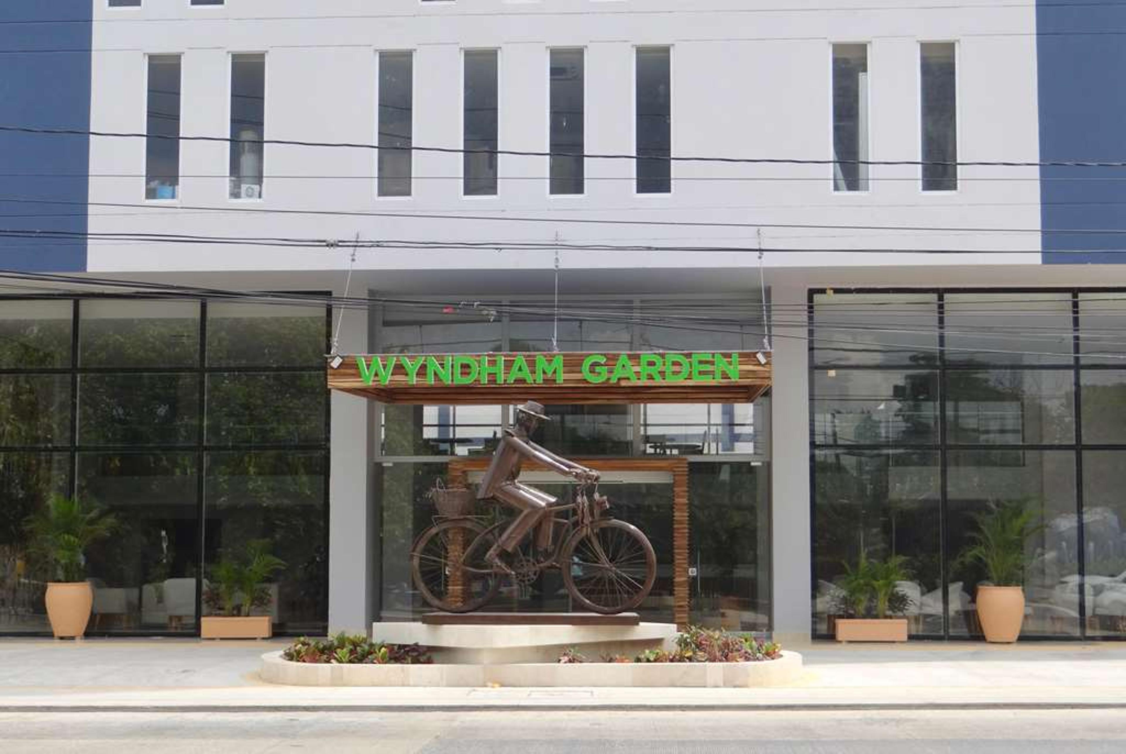 WYNDHAM GARDEN CARTAGENA
