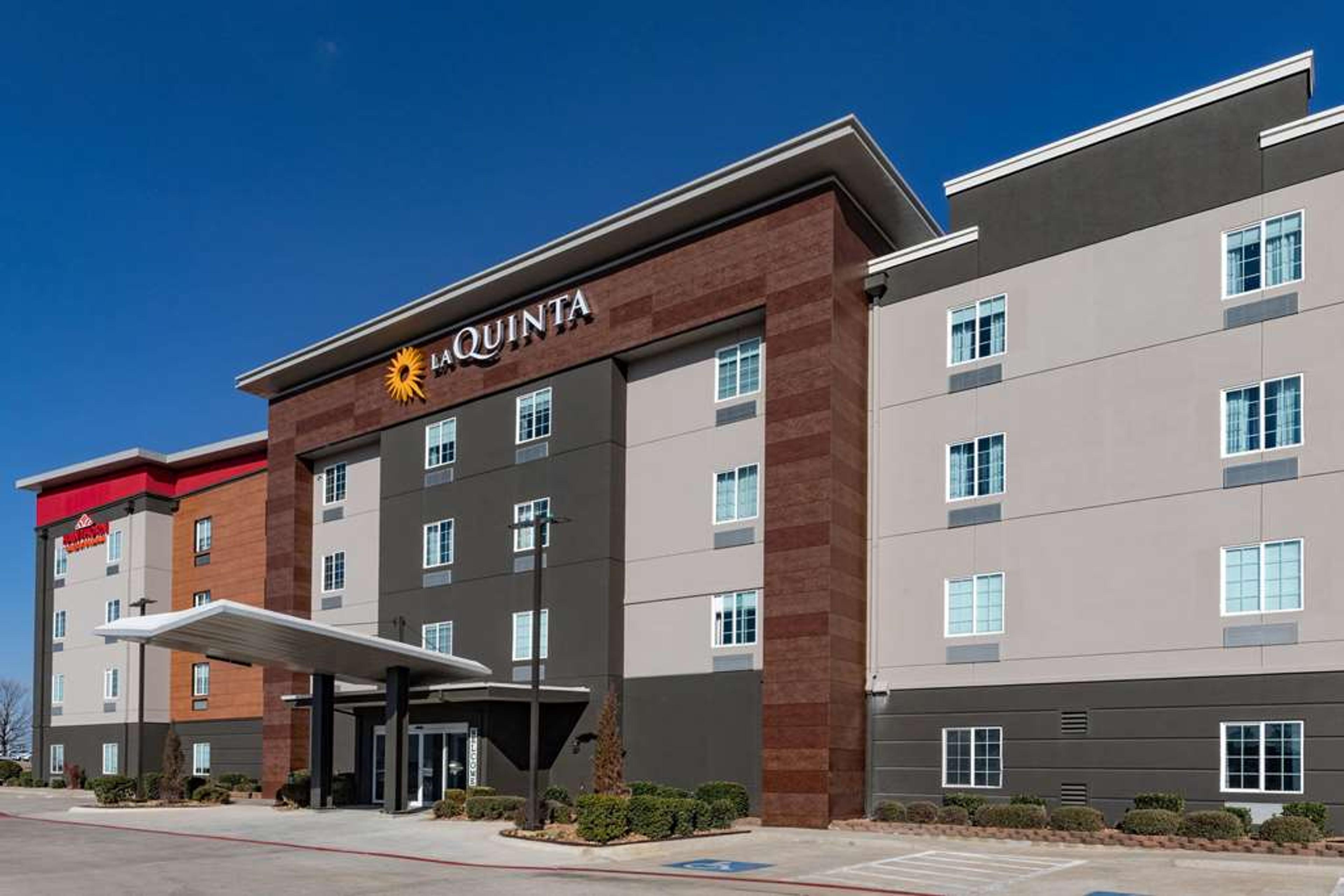 LA QUINTA BY WYNDHAM ARDMORE