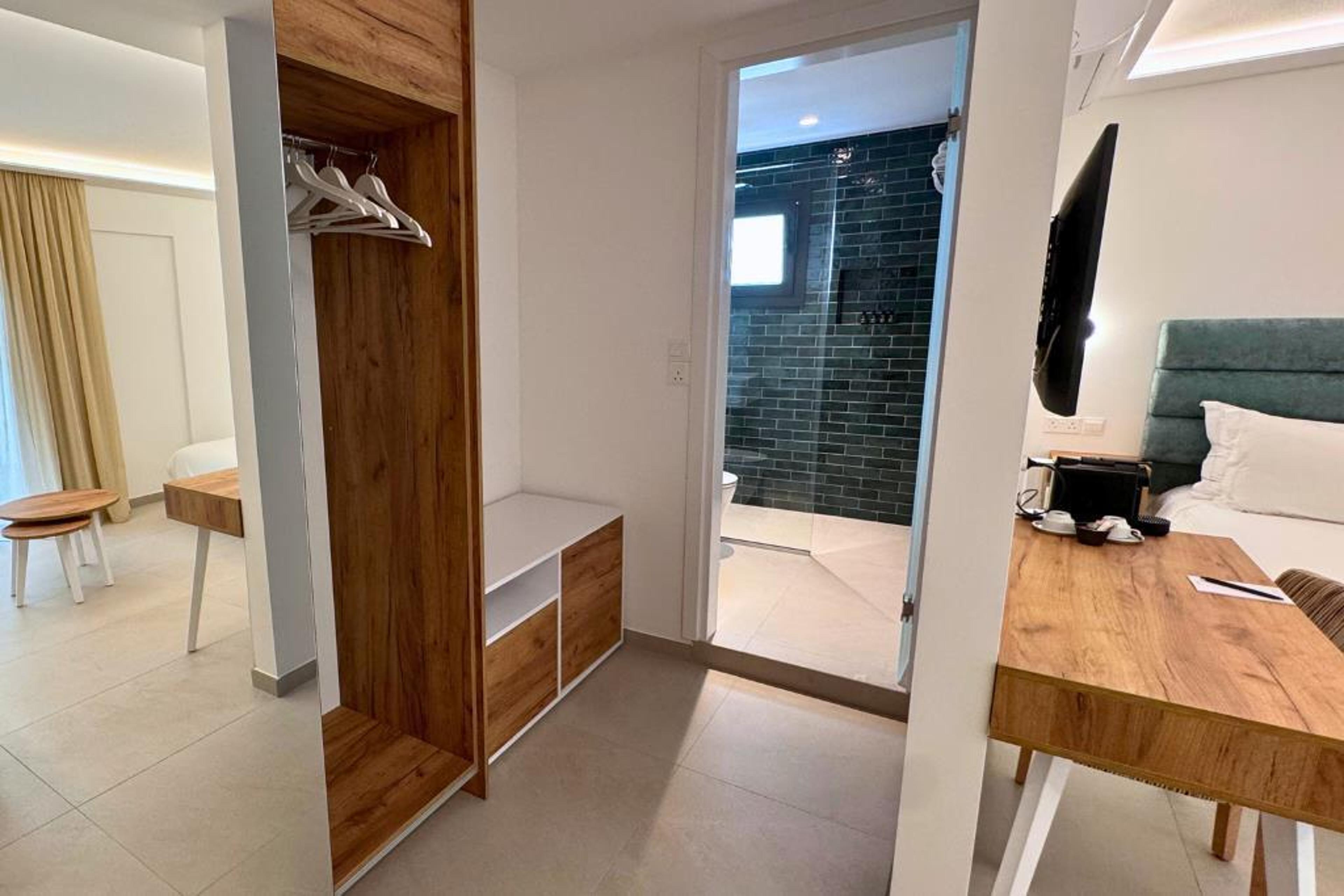 HYPNOS BOUTIQUE HOTEL