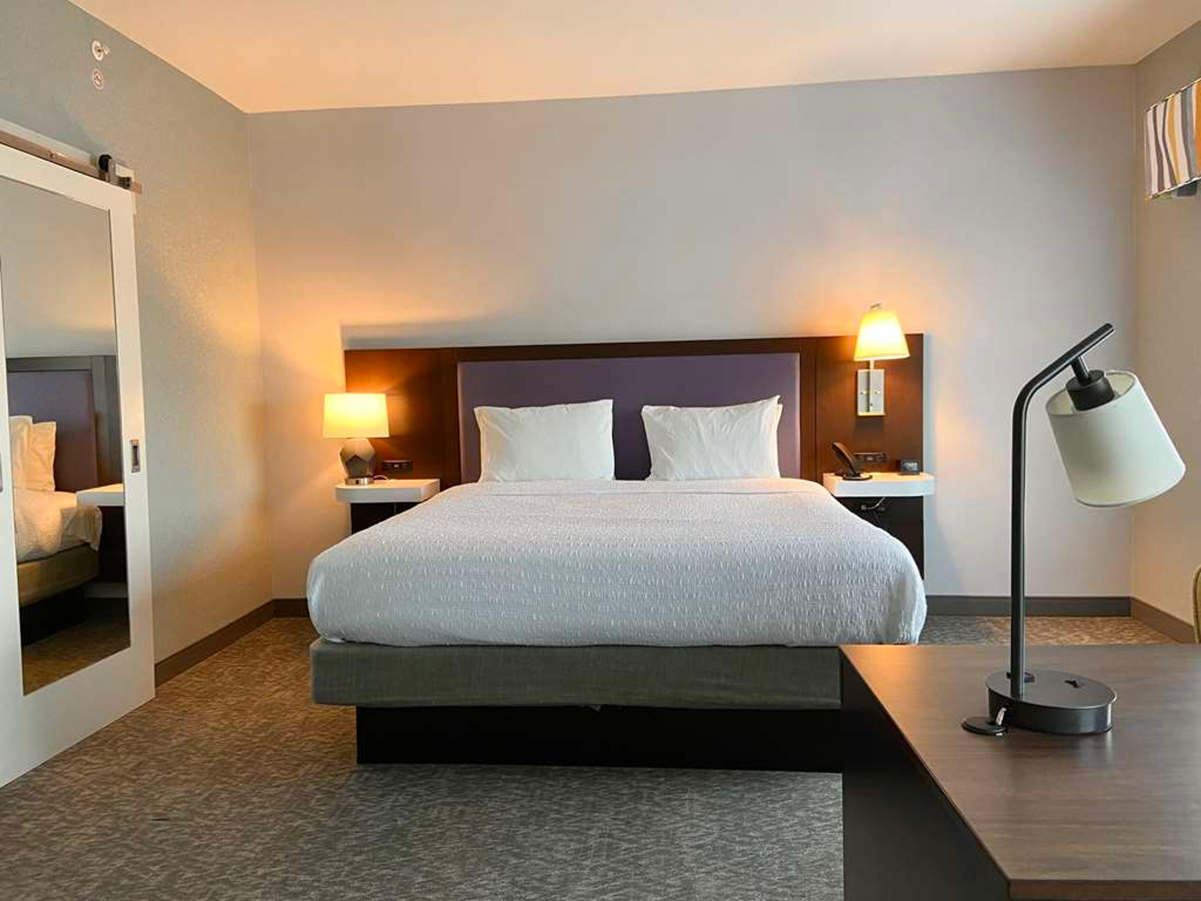 HAMPTON INN MCMINNVILLE
