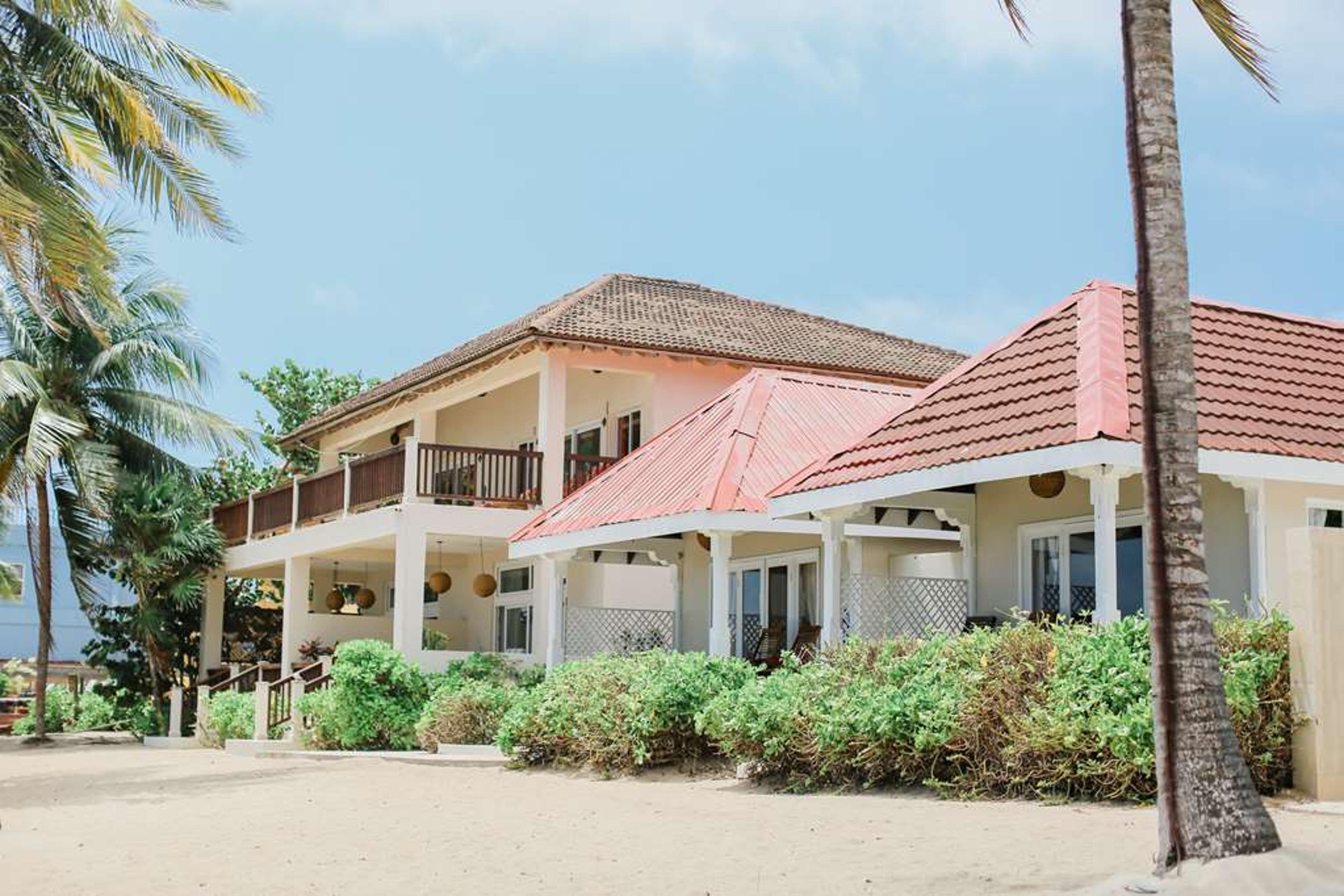 THE LODGE AT JAGUAR REEF