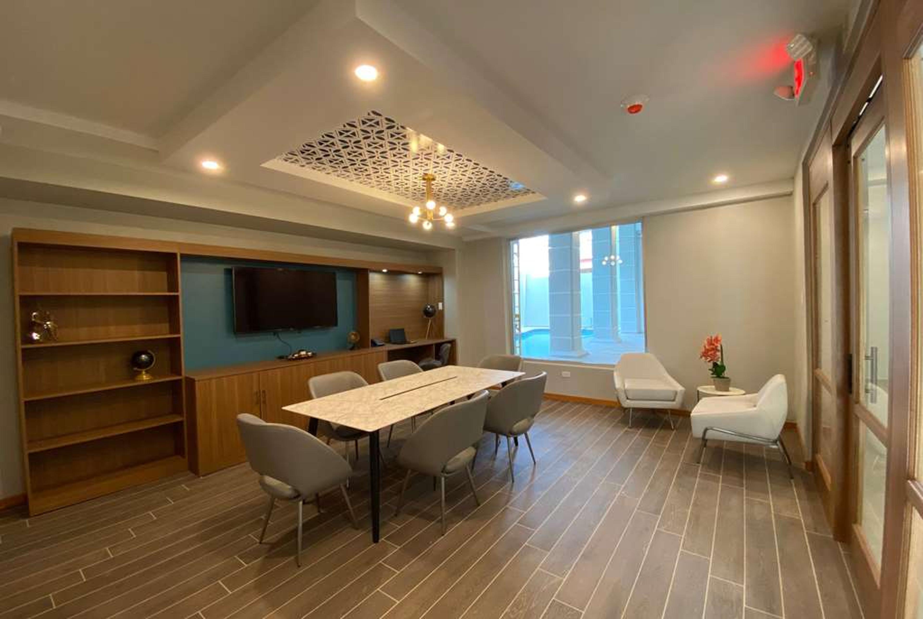 Hotel Photo 4