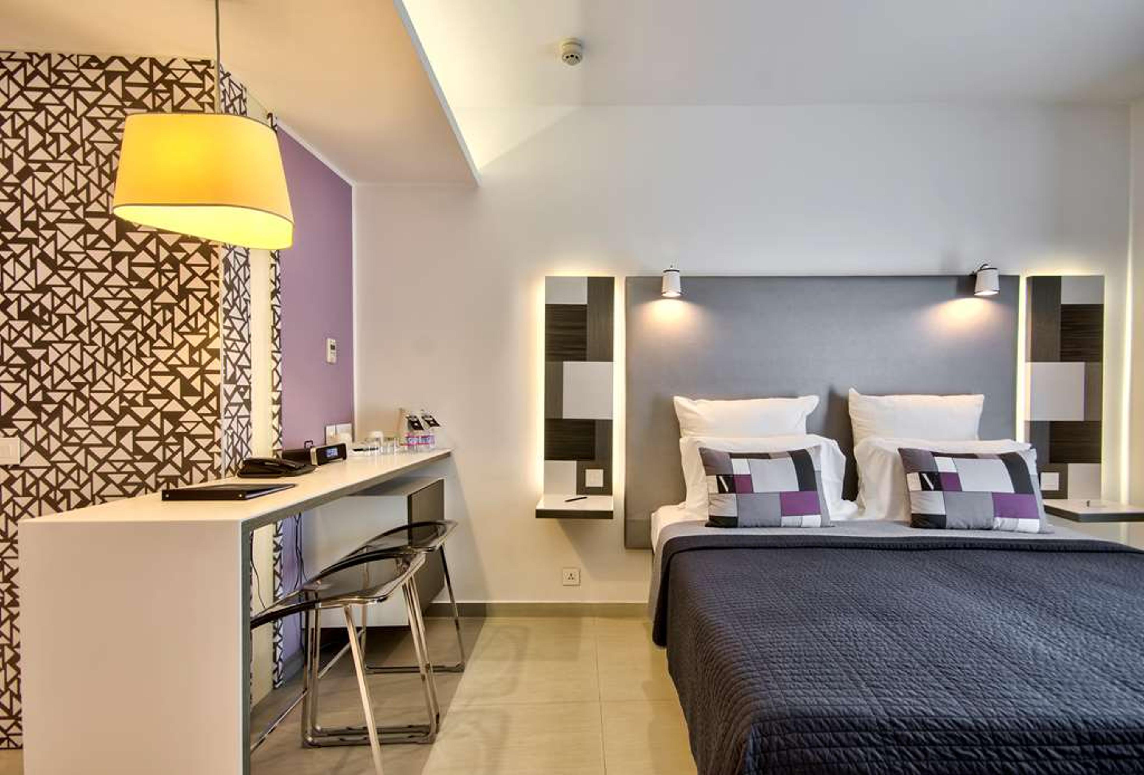 HOTEL VALENTINA