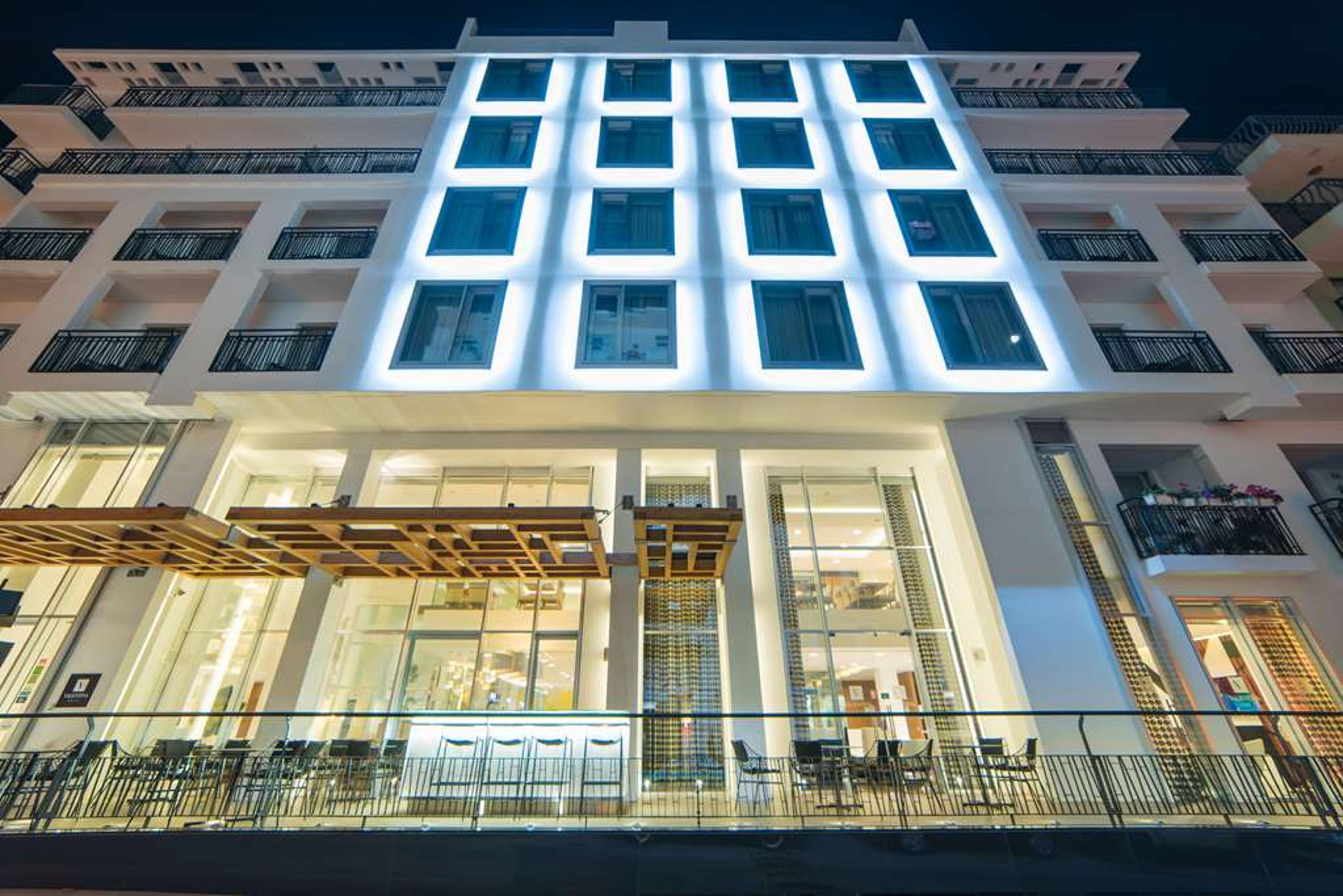 HOTEL VALENTINA