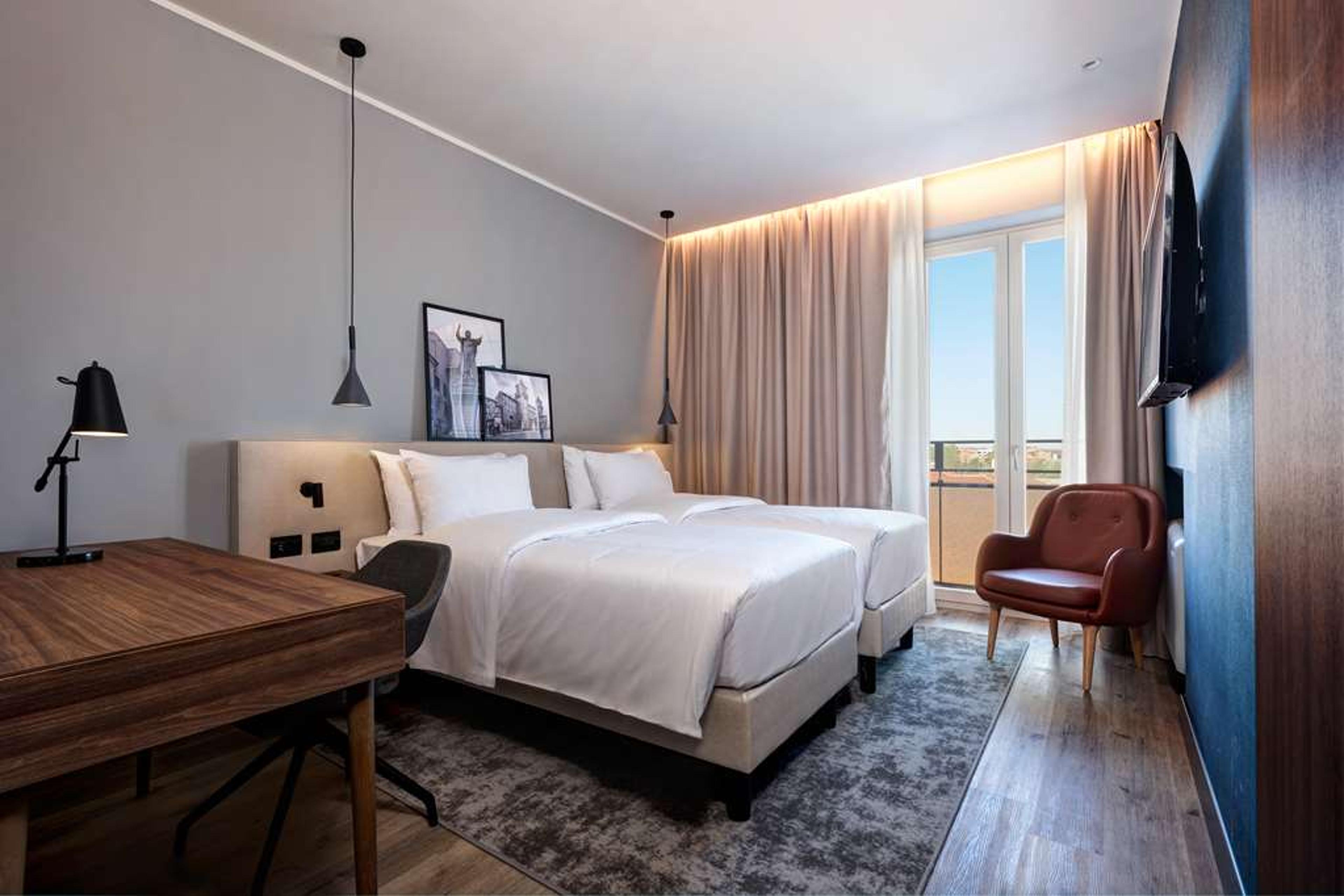 RADISSON HOTEL FERRARA
