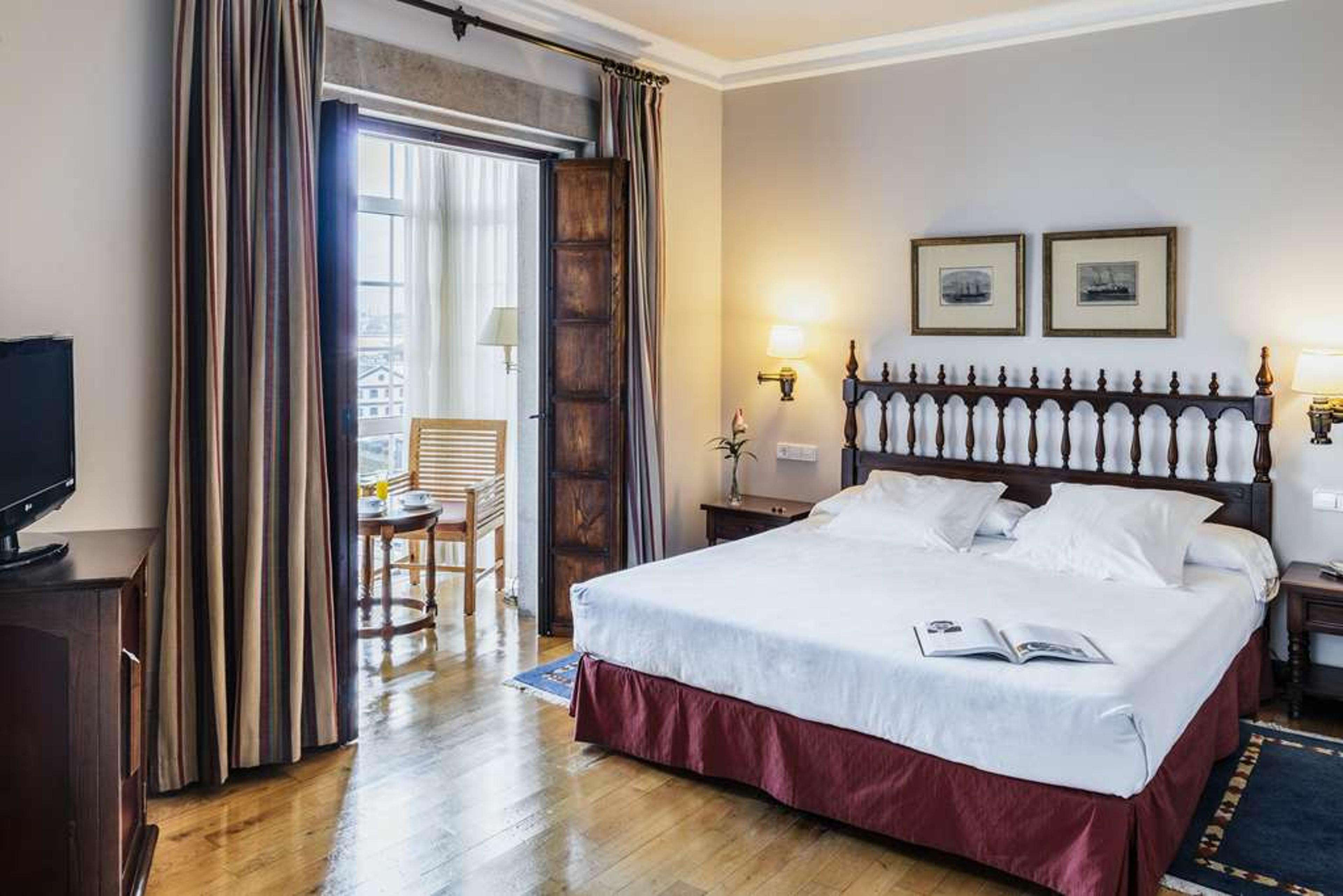 PARADOR DE FERROL