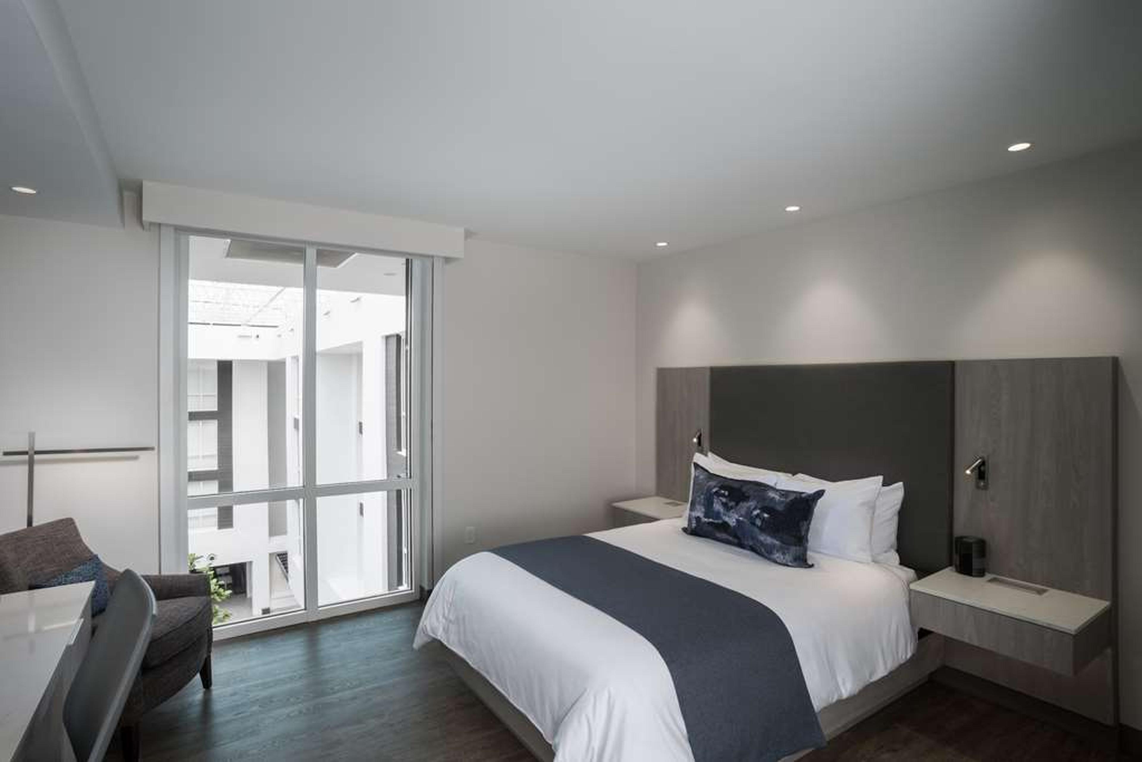 INNOVATION HOTEL