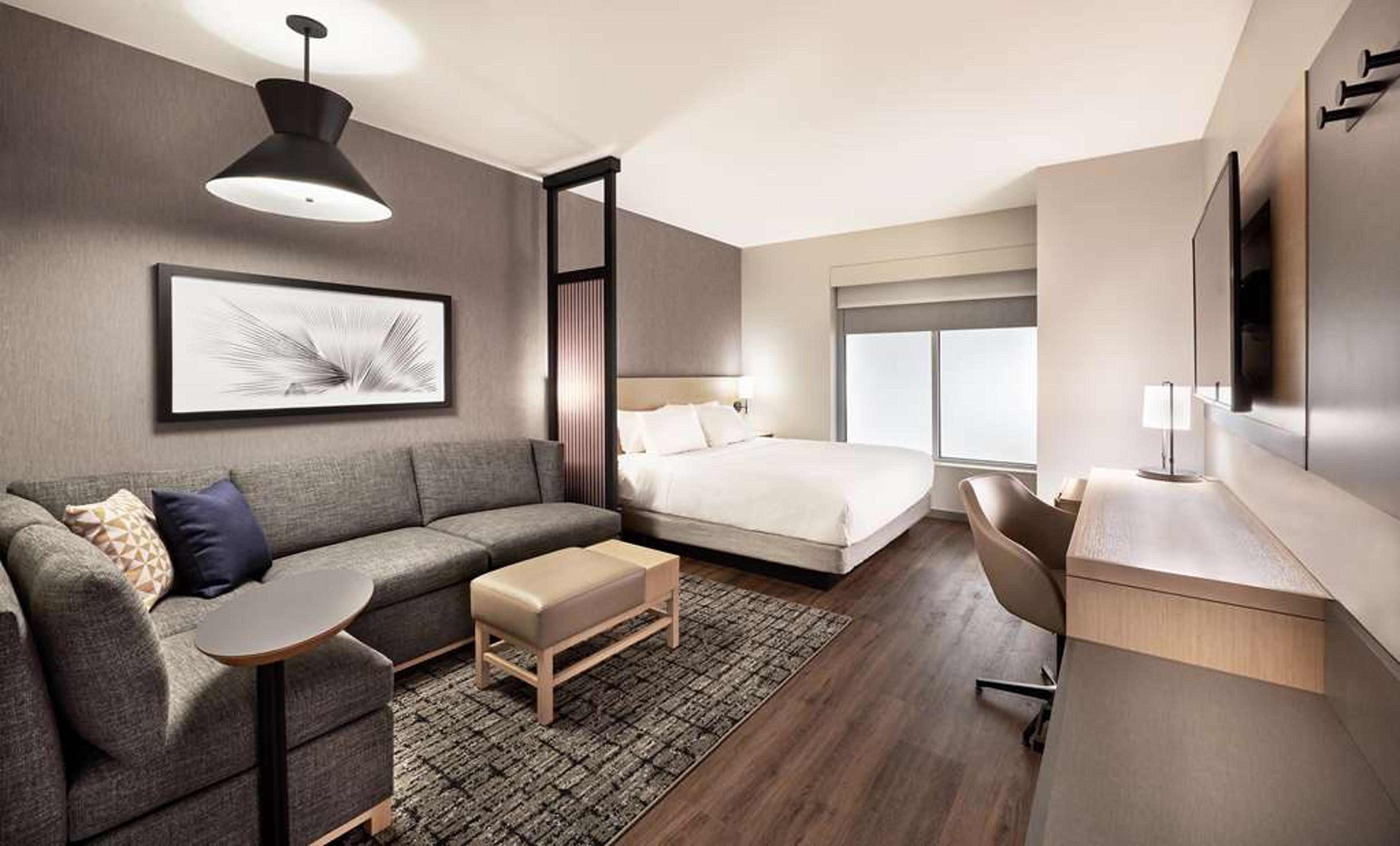 Hyatt Place Toronto / Brampton