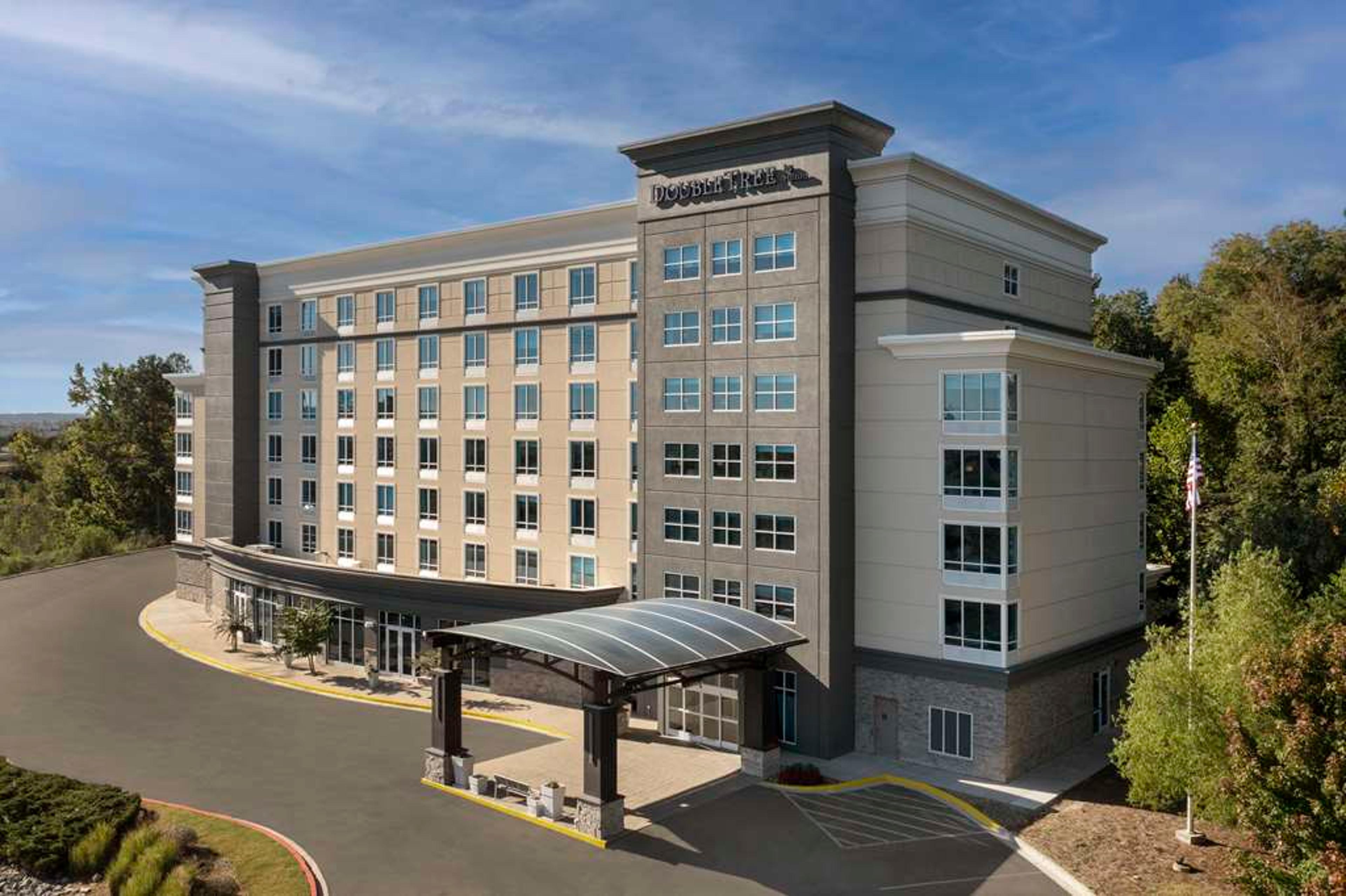DOUBLETREE CHATTANOOGA HAMILTON PL.