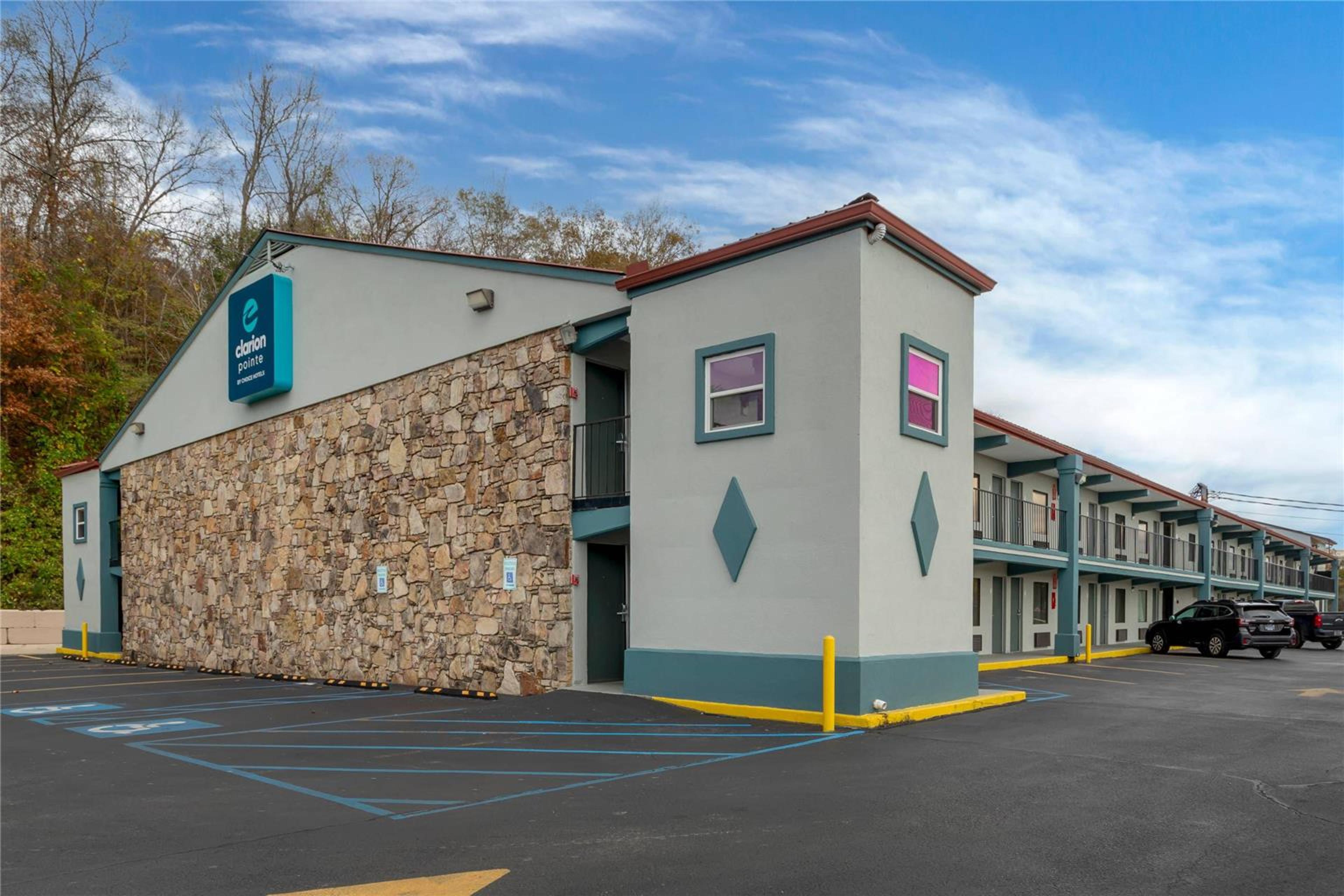 CLARION POINTE KIMBALL
