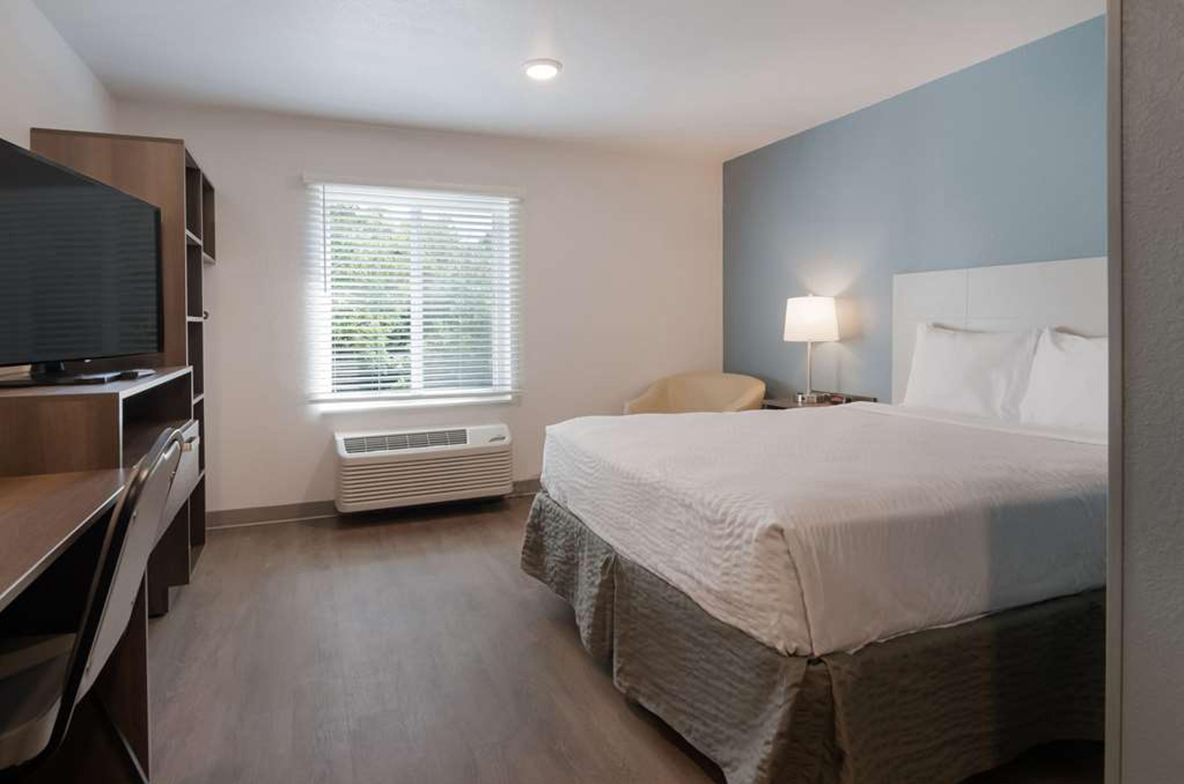 WOODSPRING SUITES LYNCHBURG VA