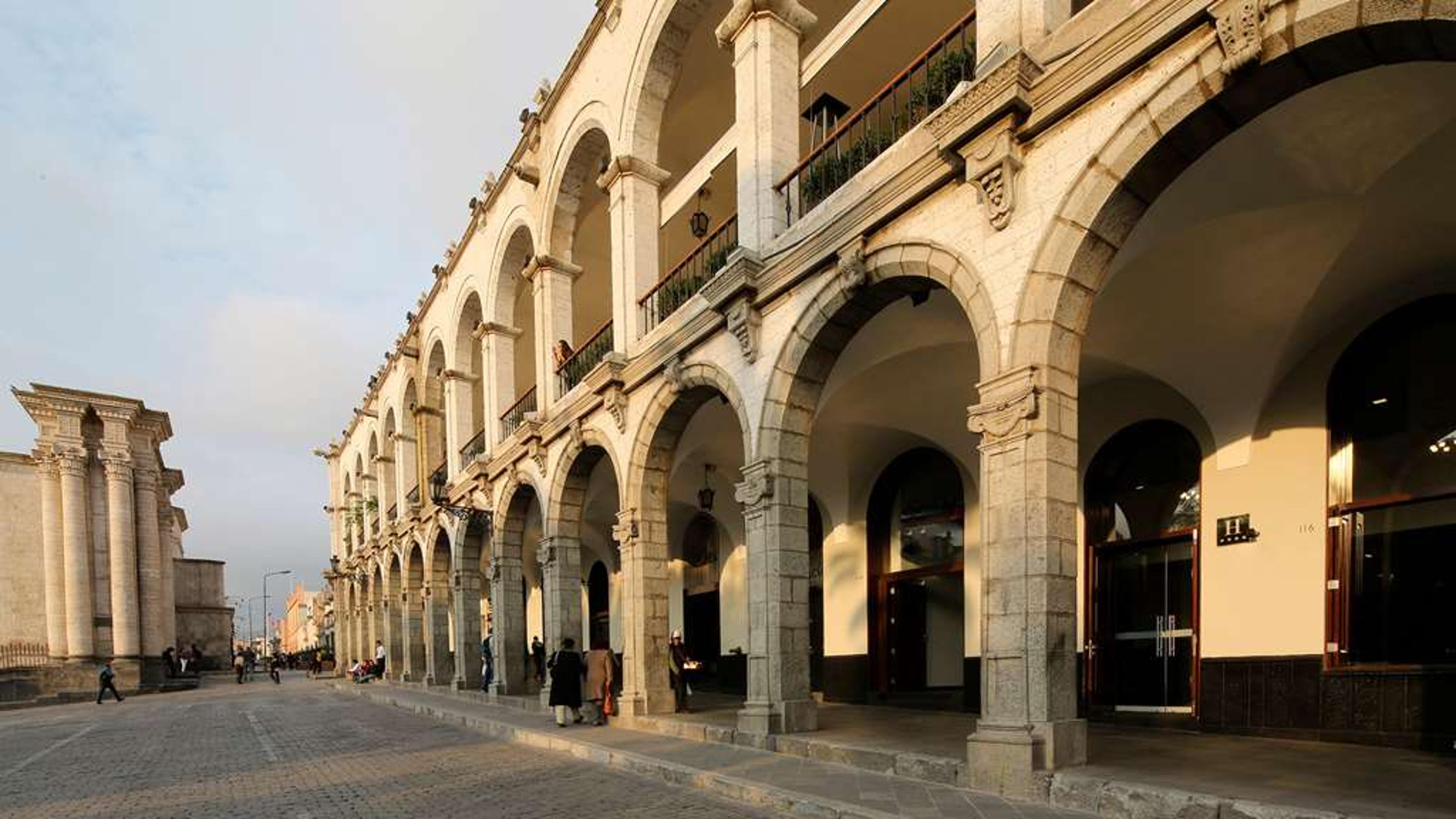 Hotel Photo 1