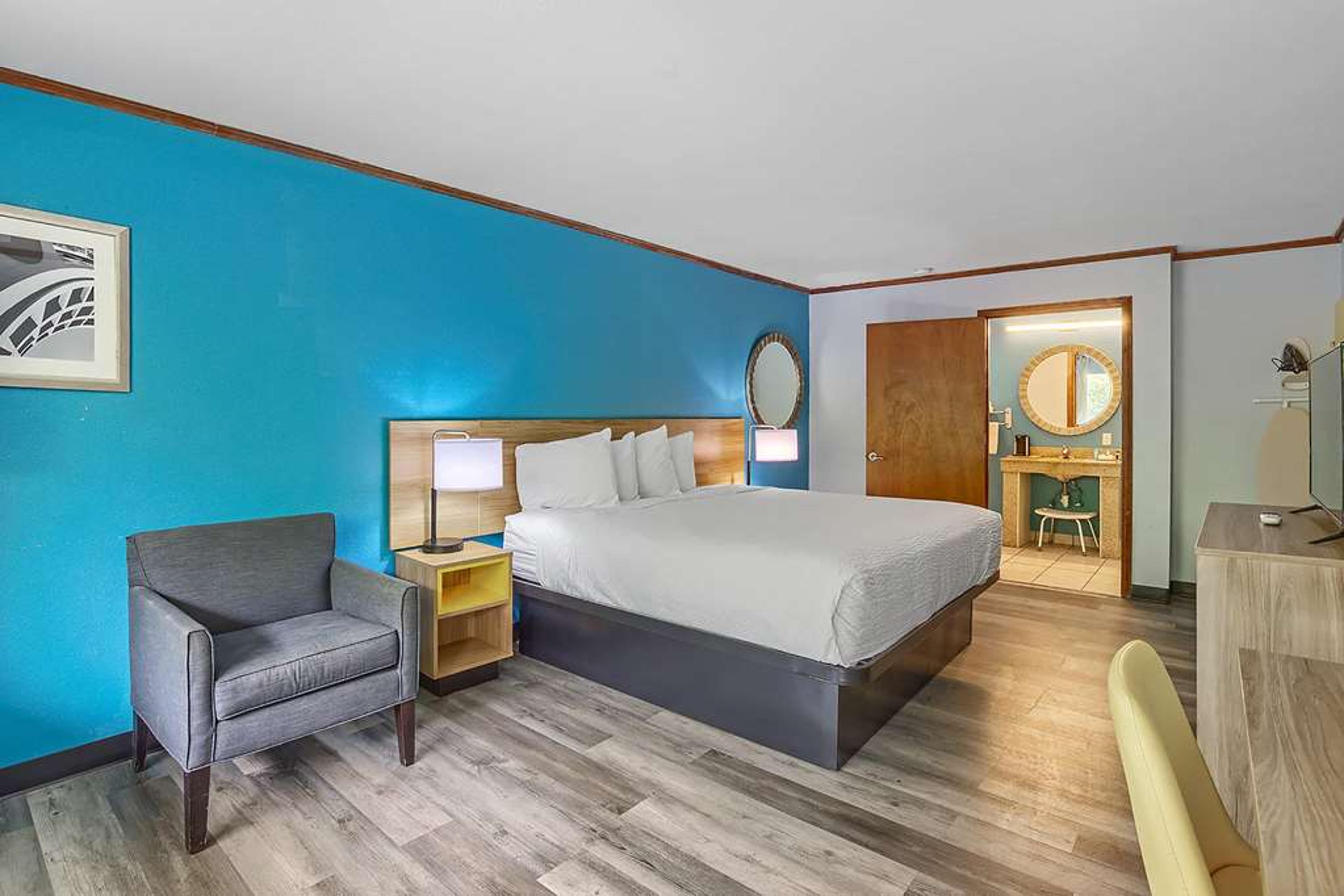 DAYS INN BY WYNDHAM FOLEY