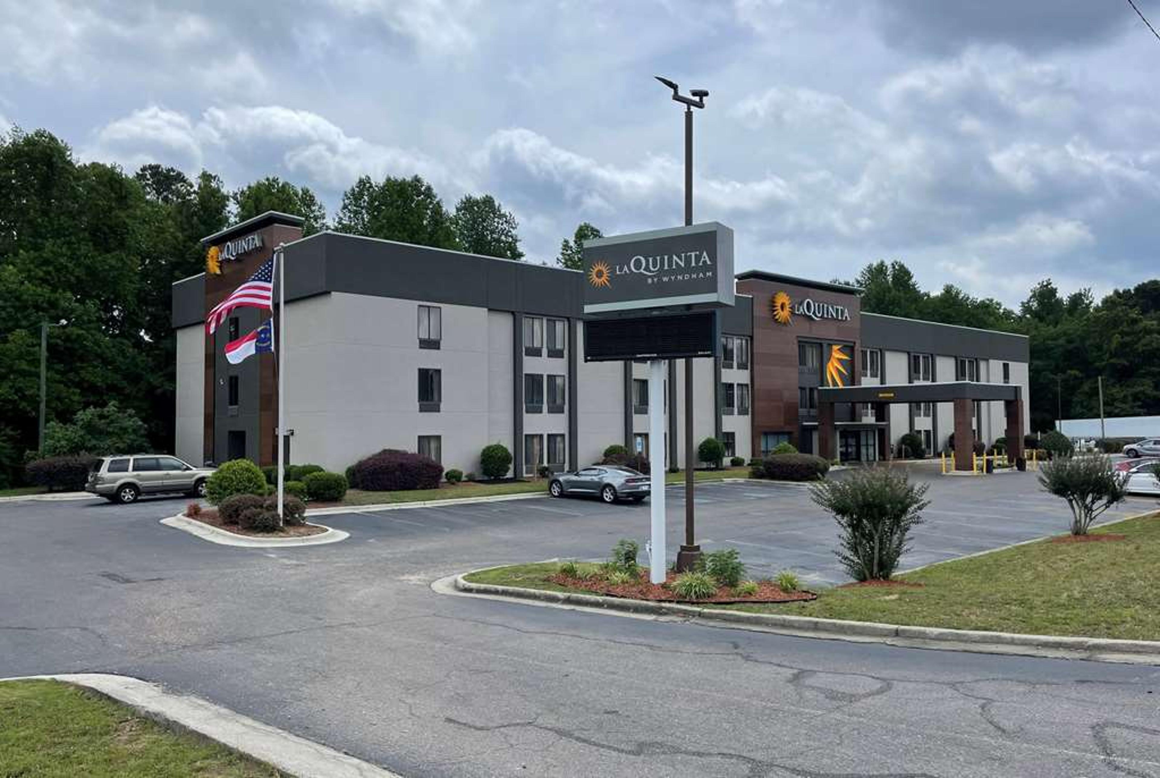 LA QUINTA FAYETTEVILLE