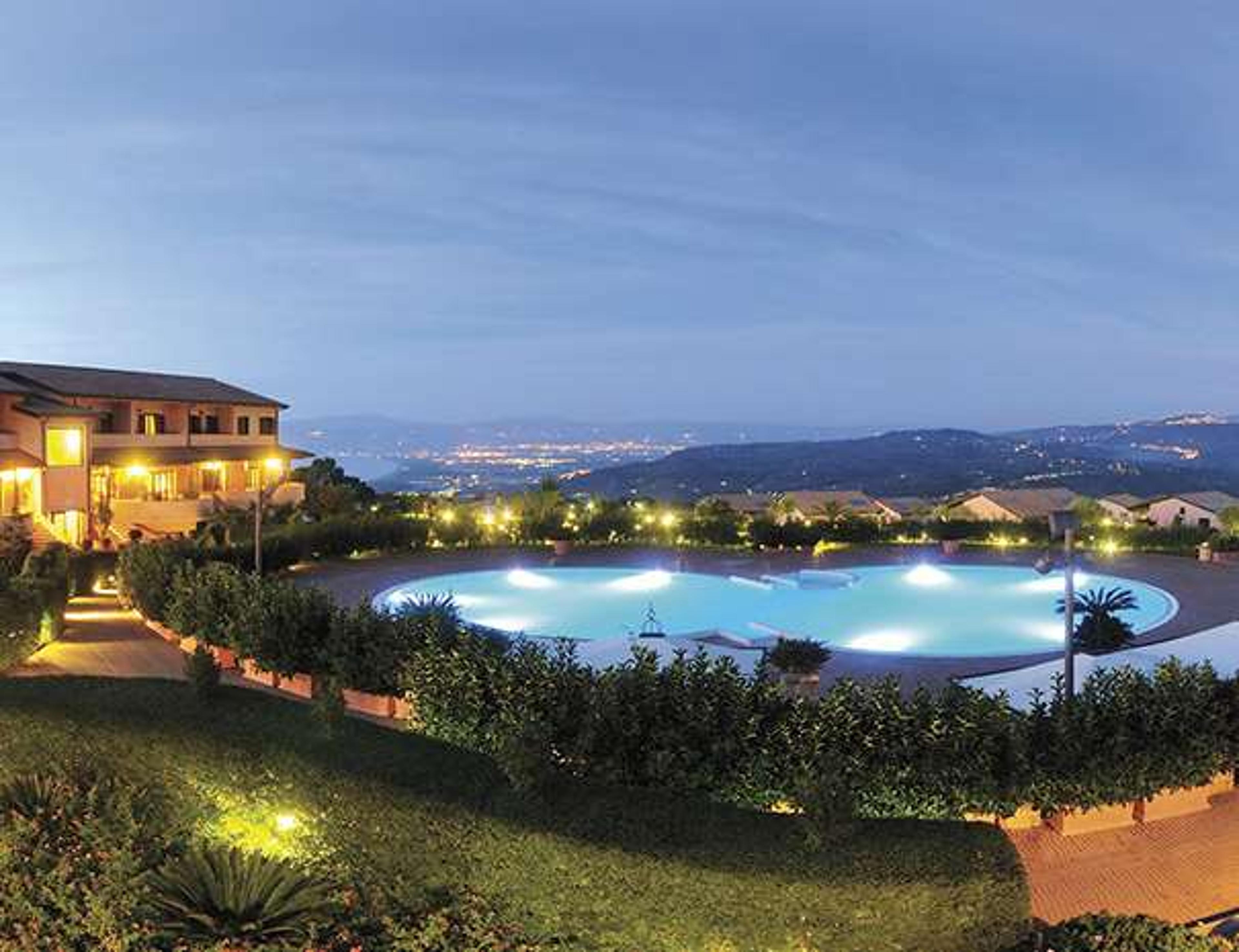POPILIA COUNTRY RESORT