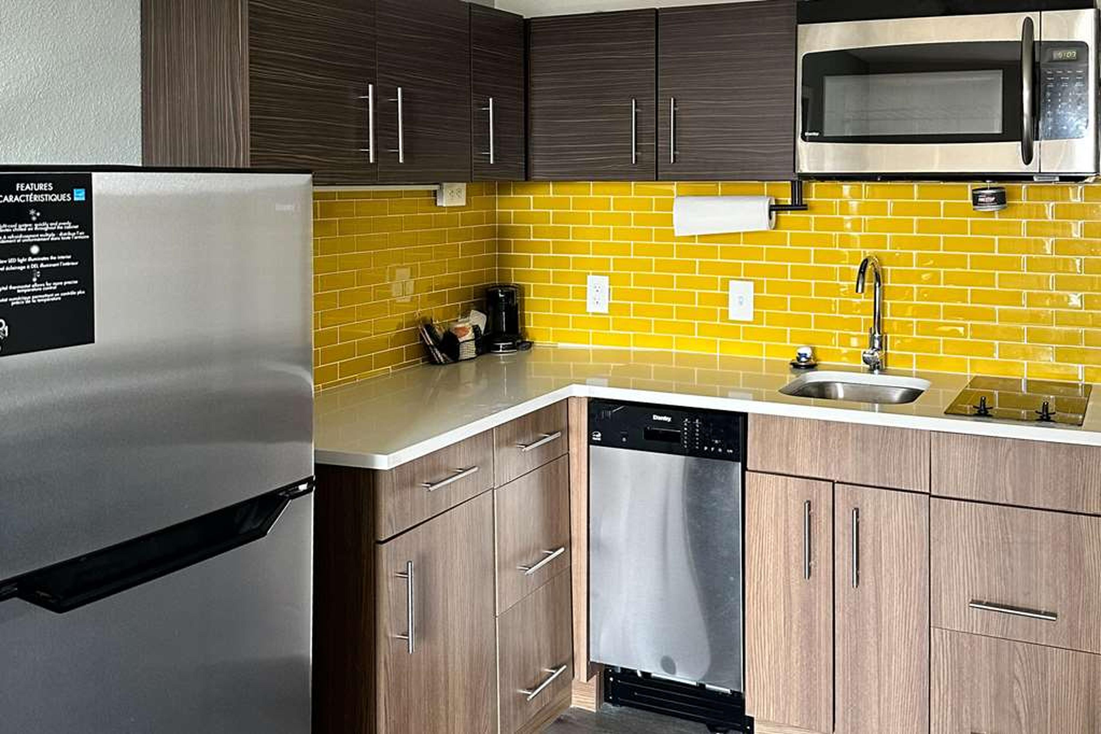 MAINSTAY SUITES CONOVER-HICKORY