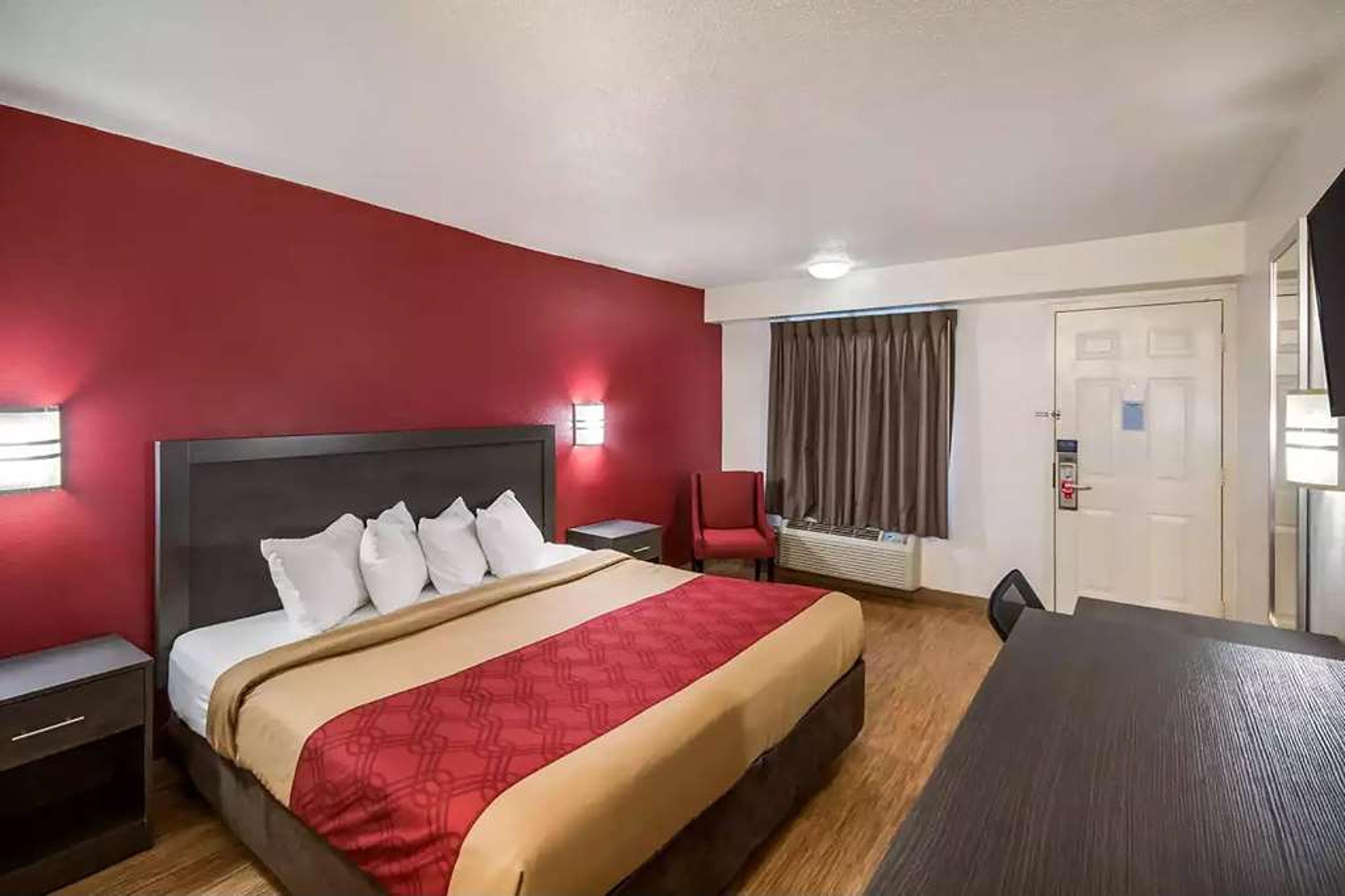 SUPER 8 BY WYNDHAM CHARLESTON WV