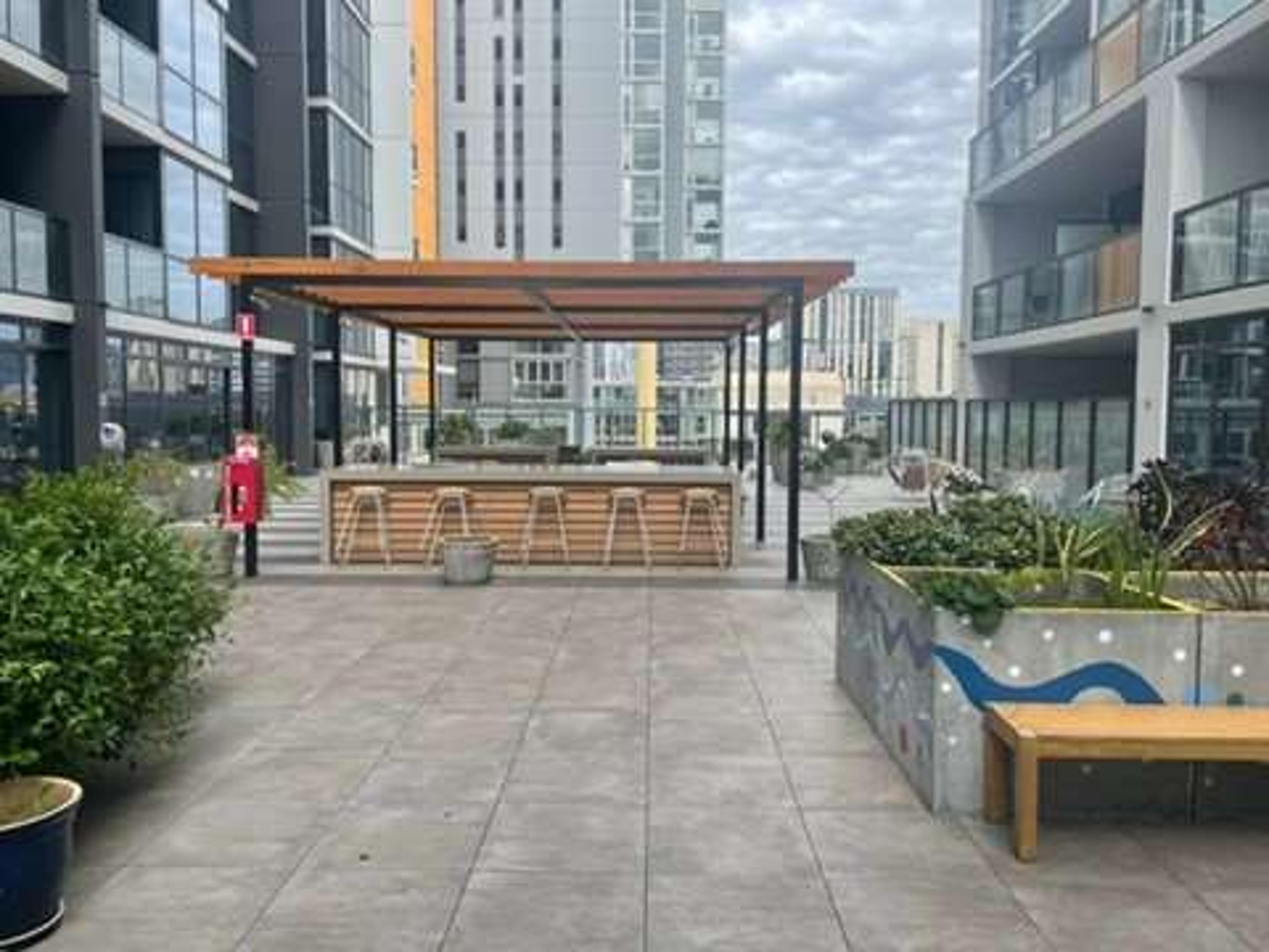 RNR APARTMENTS ADELAIDE