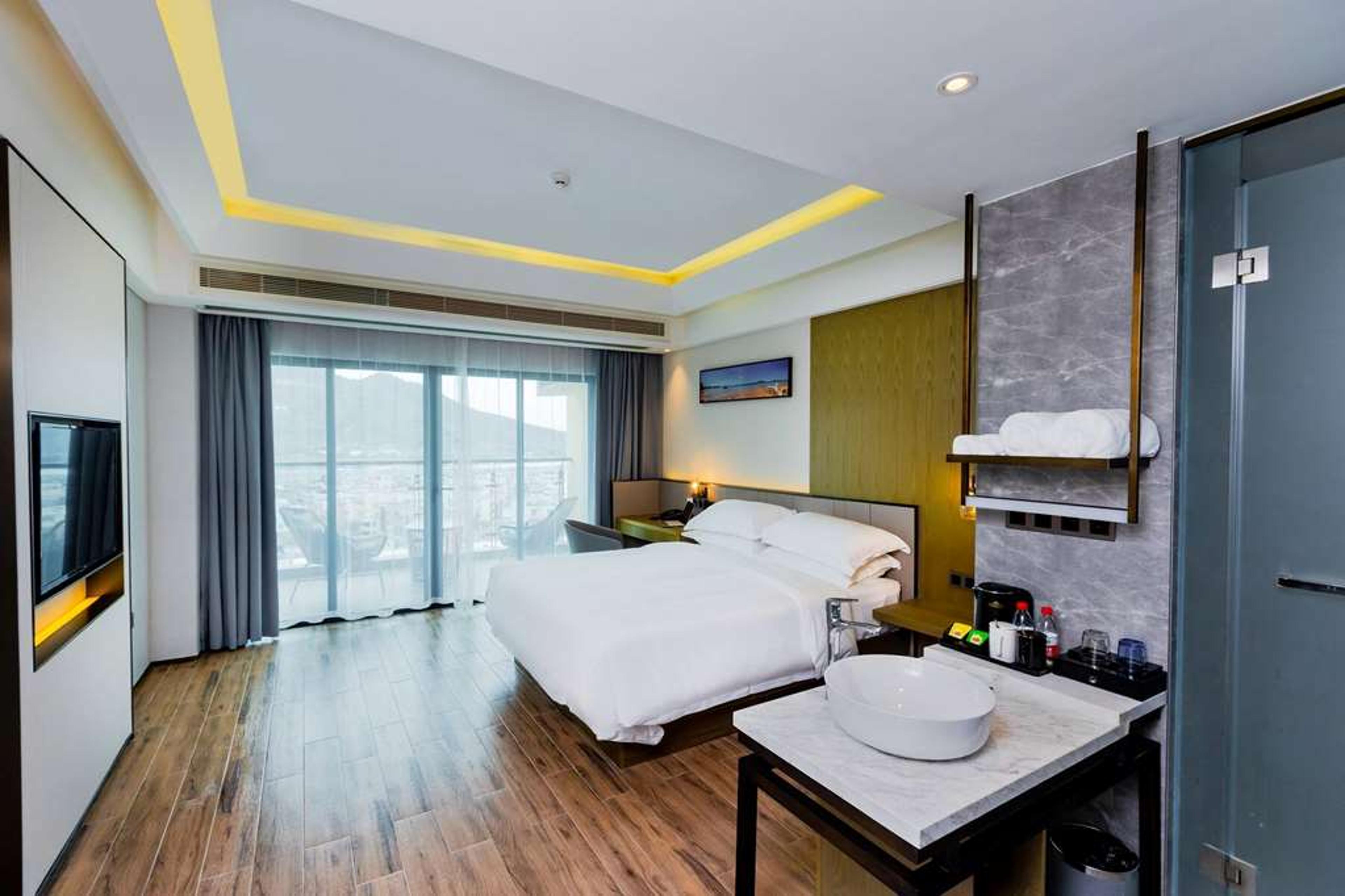 MICROTEL BY WYNDHAM SANYA DADONGHAI