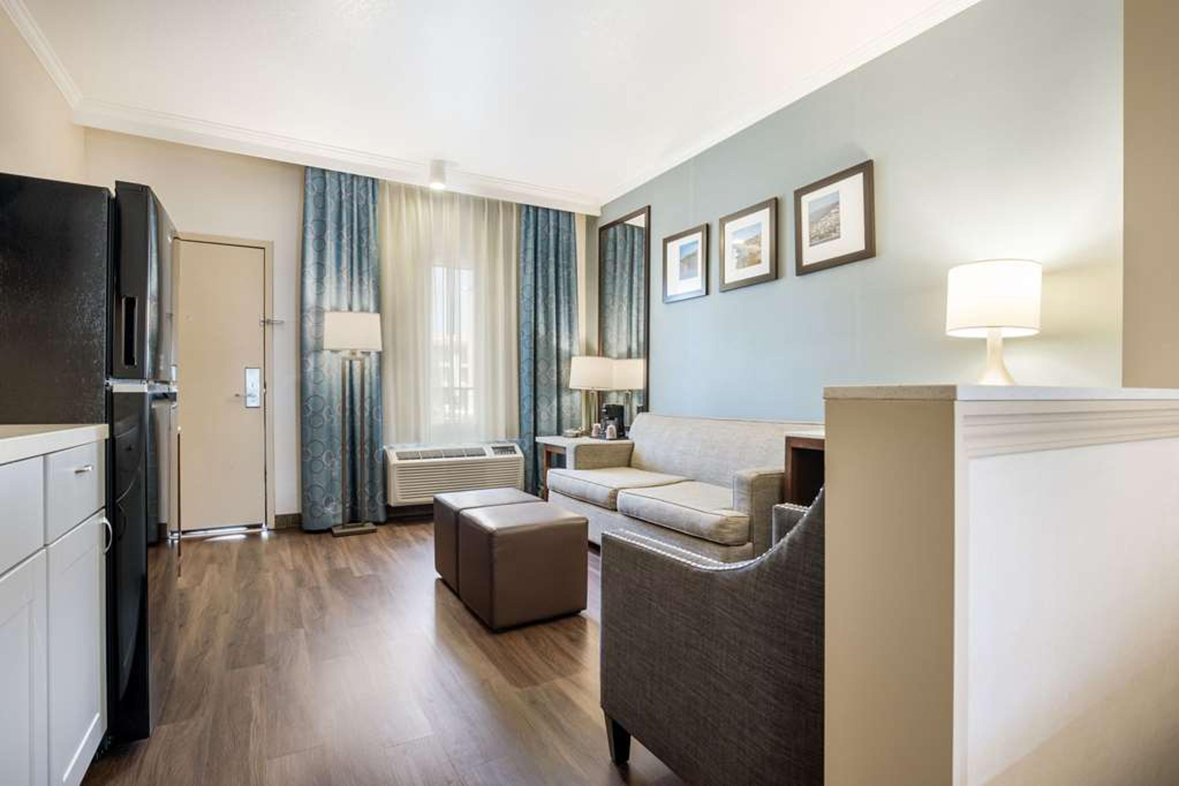 MAINSTAY SUITES ORANGE COUNTY JOHN