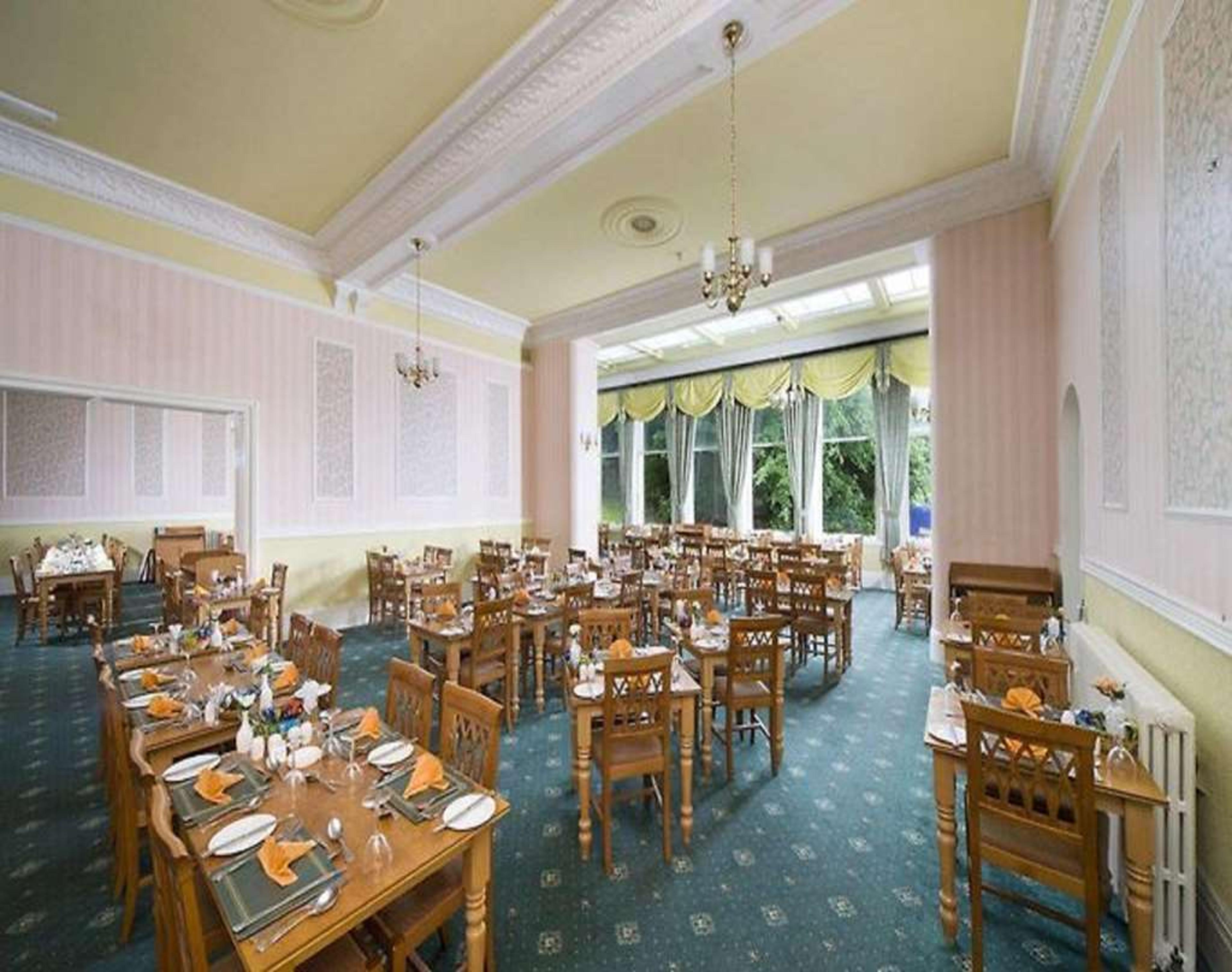 GLENBURN HOTEL