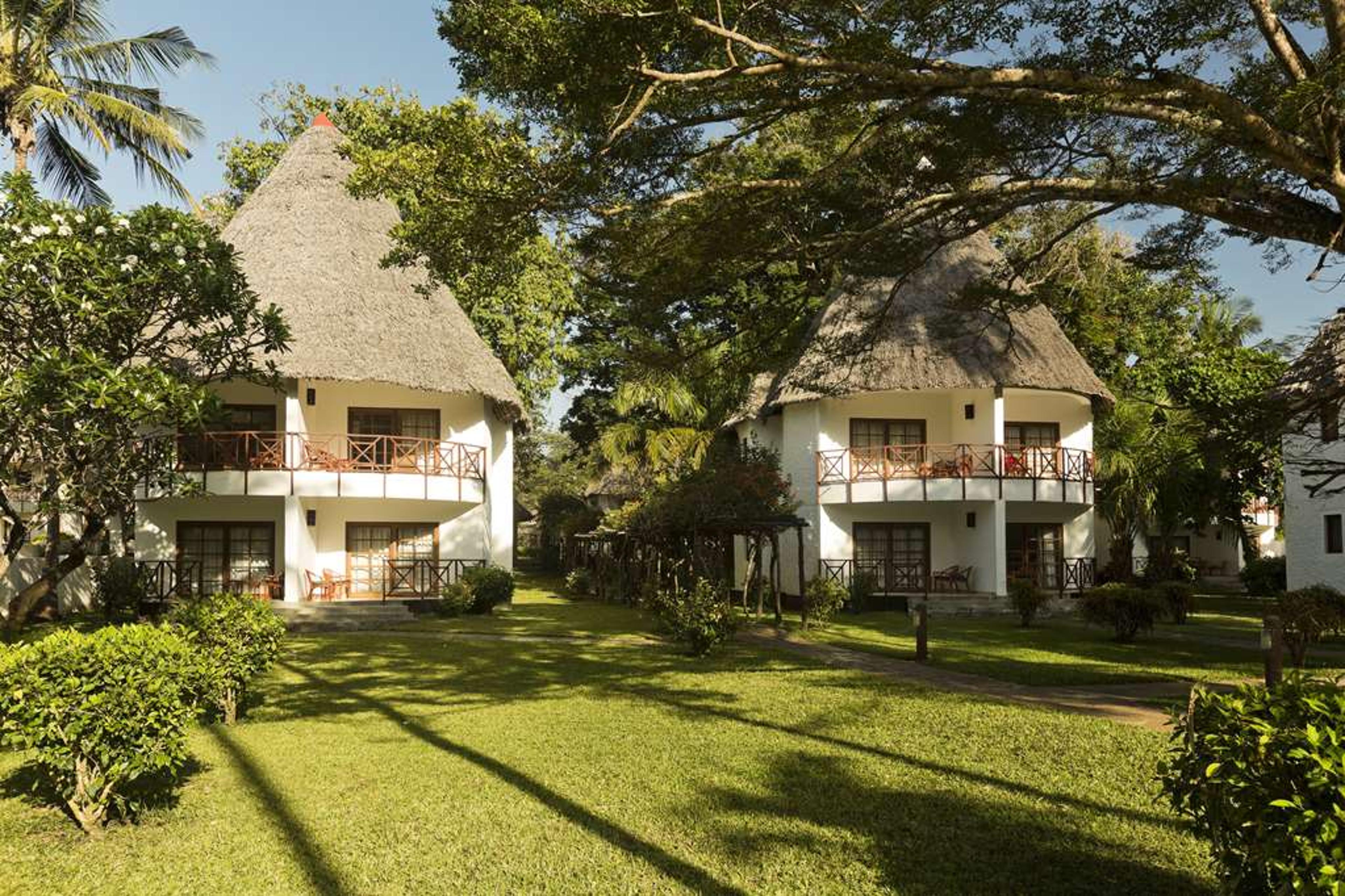 NEPTUNE VILLAGE BEACH RESORT AND SP