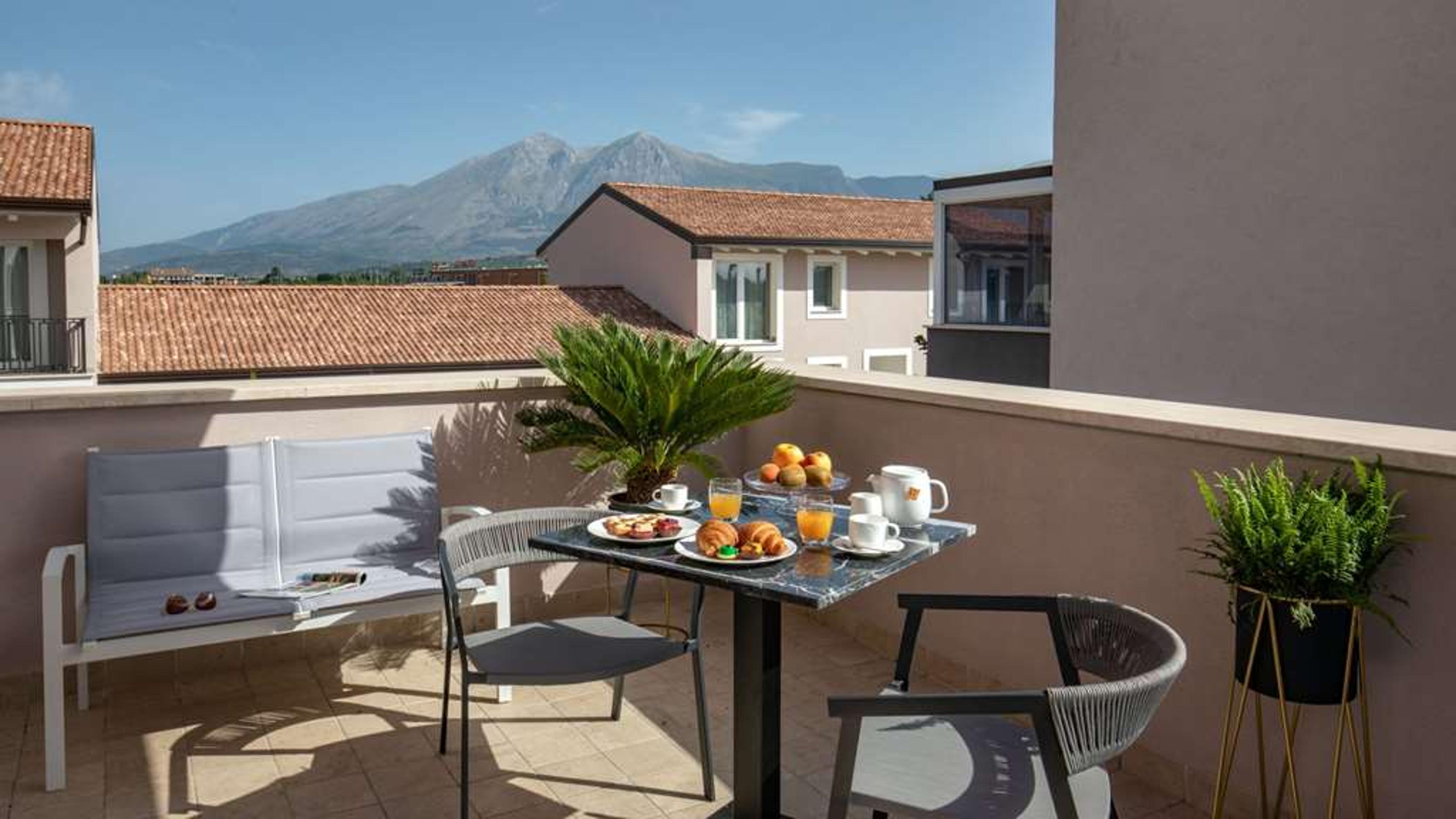 HOTEL DELLA PIANA