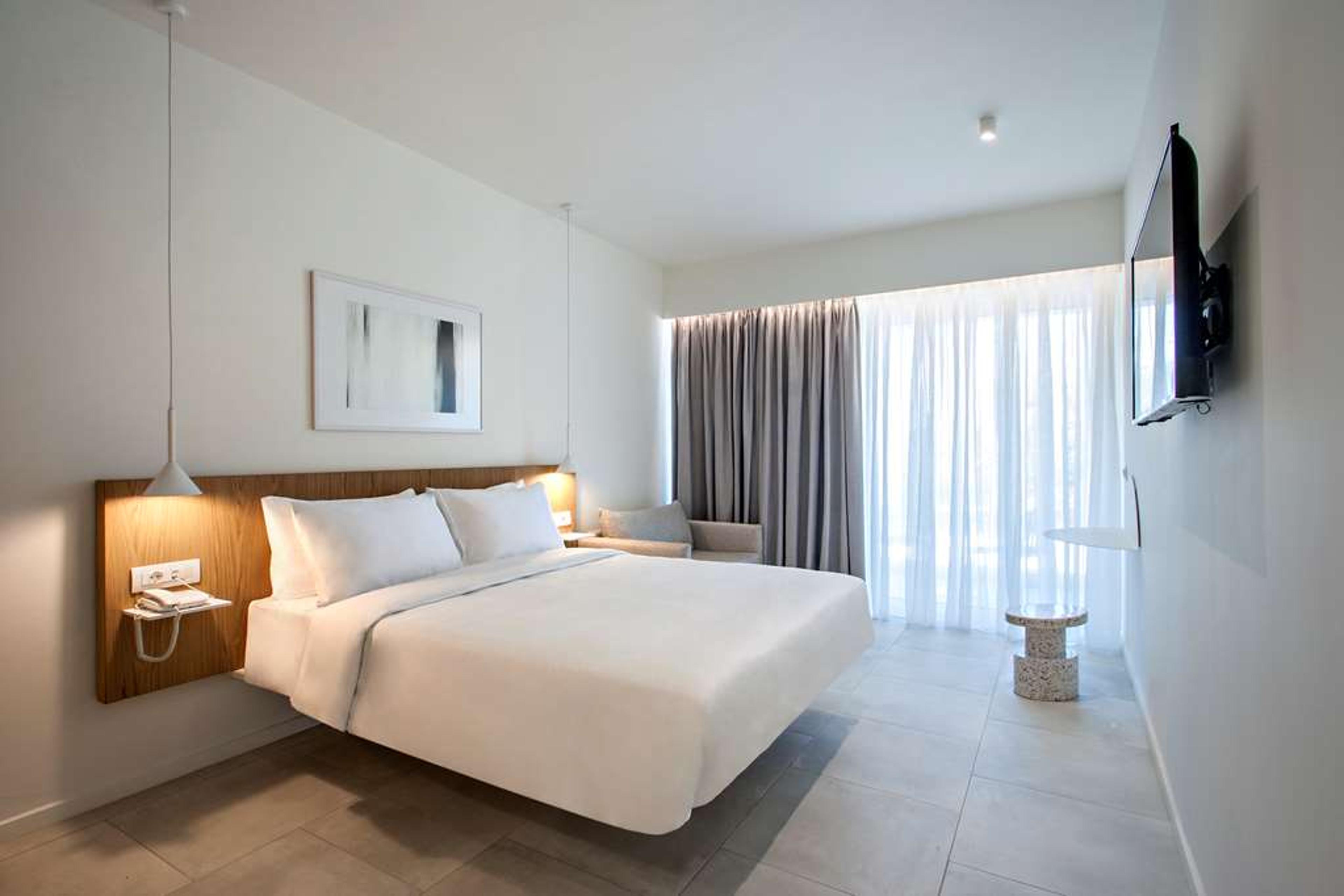 RADISSON RESORT PLAZA SKIATHOS