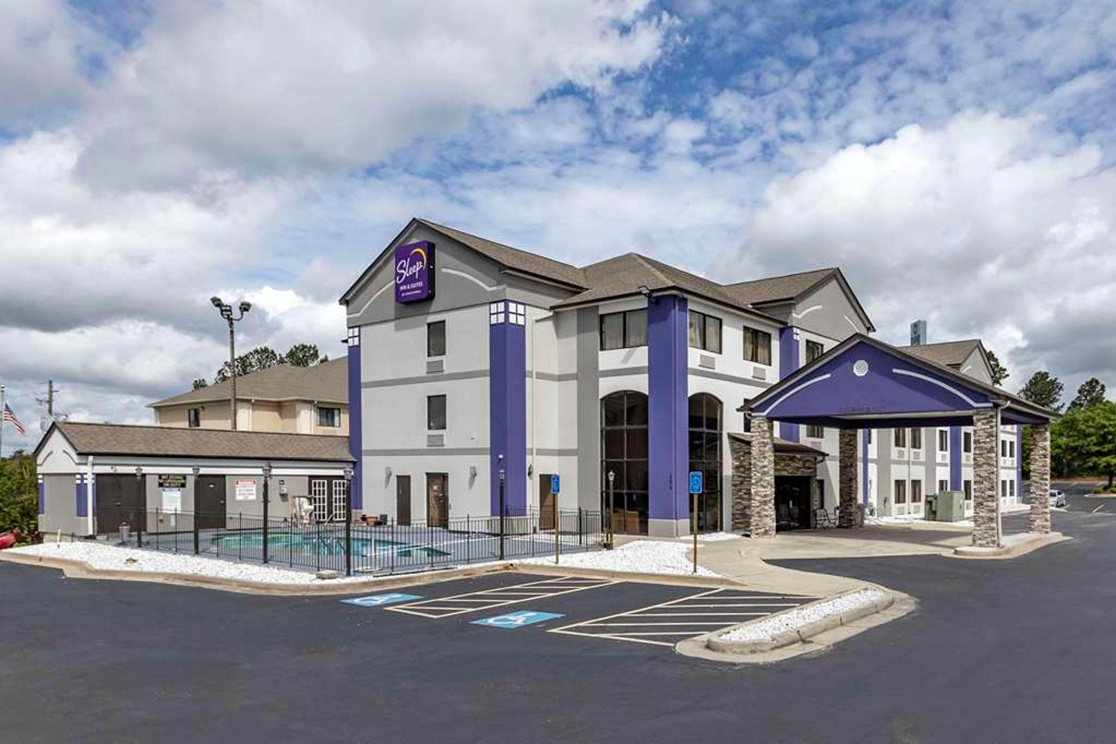 SLEEP INN AND SUITES GROVETOWN - AU